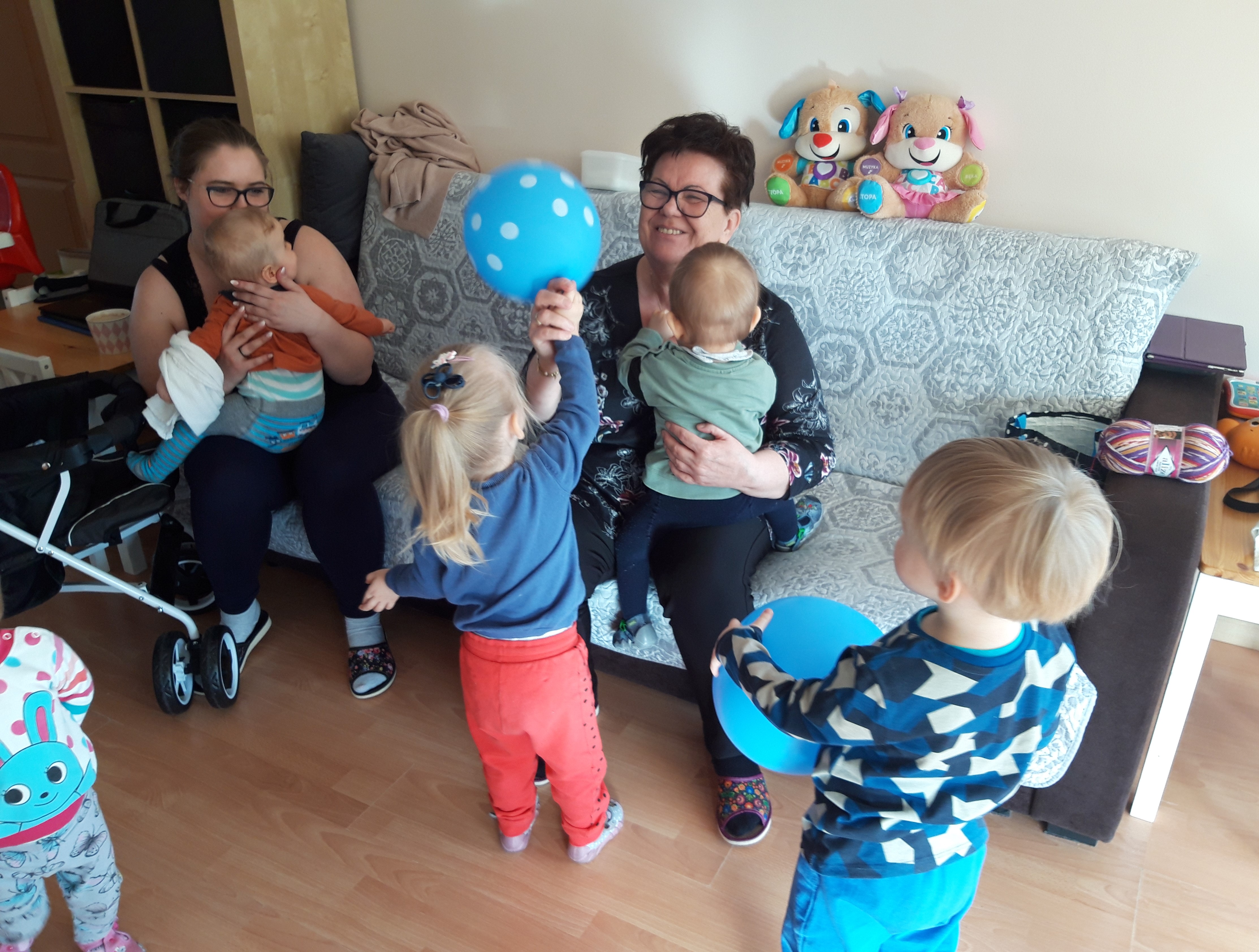 Wsparcie objęło m.in. rehabilitację domową dzieci i superwizję dla wychowawców i opiekunów // fot. archiwum MOPS