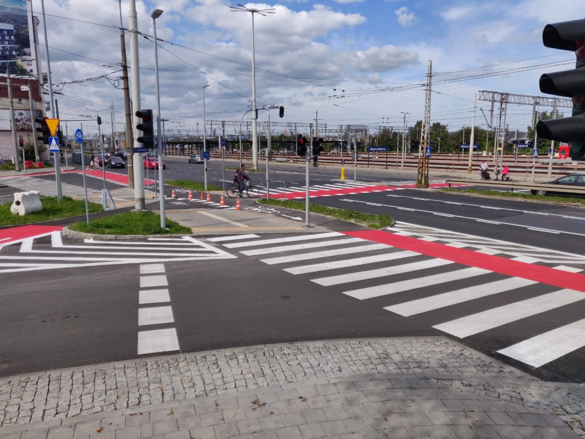 Jeden z fragmentów ul. Morskiej z nową nawierzchnią, fot. ZDiZ Gdynia