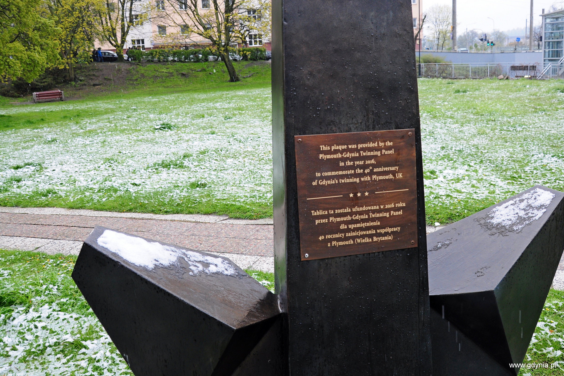 Pamiątkowa tablica na pomniku Kotwicy na skwerze Plymouth, fot. Michał Kowalski / archiwum