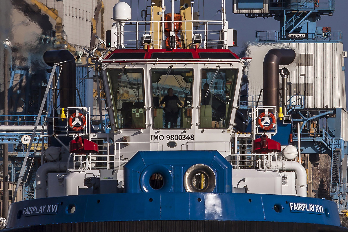 Holownik Fairplay XVI, który zmienił port macierzysty na Gdynię, fot. Piotr B. Stareńczak (portalmorski.pl)