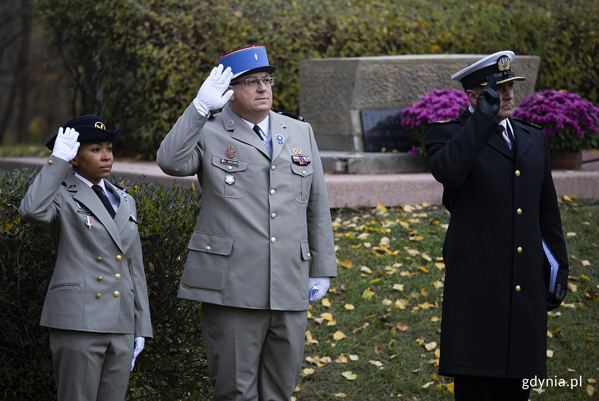 Żołnierze z Francji i Polski podczas uroczystości zakończenia I wojny światowej. Fot. Przemysław Kozłowski