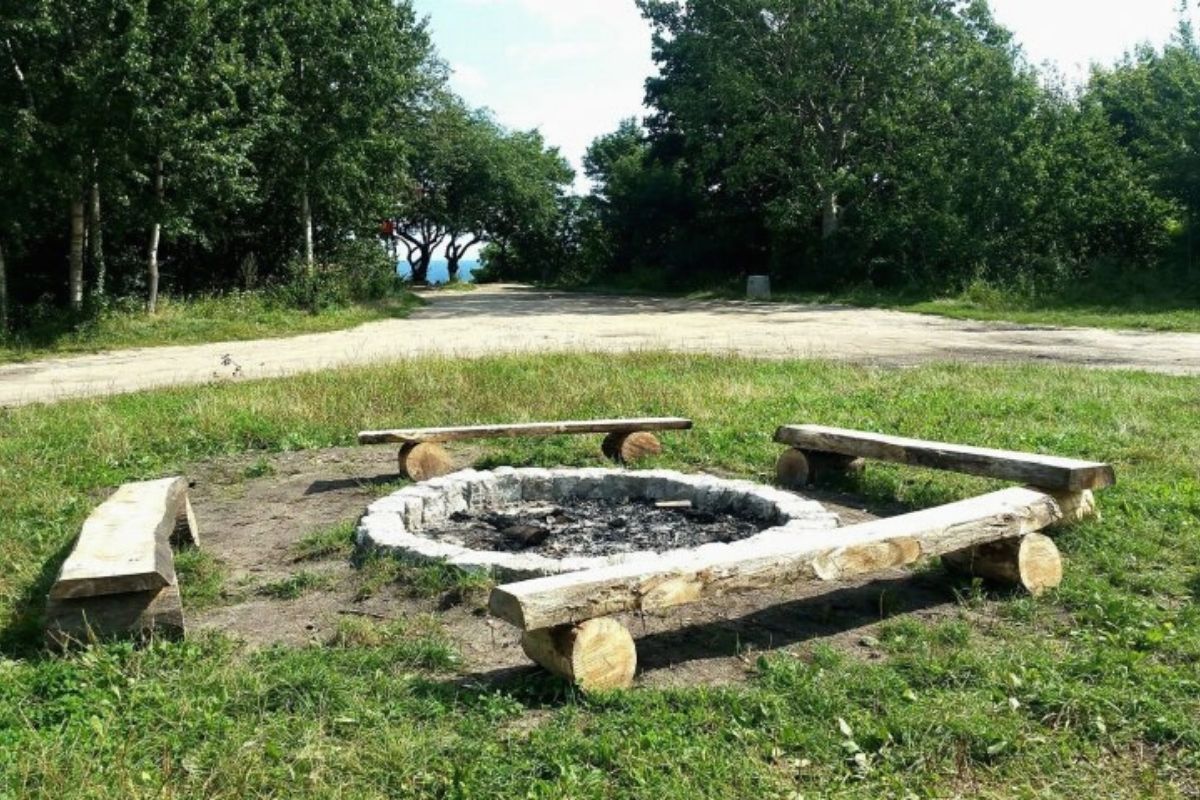 Miejsce na ognisko (Osada Rybacka)
