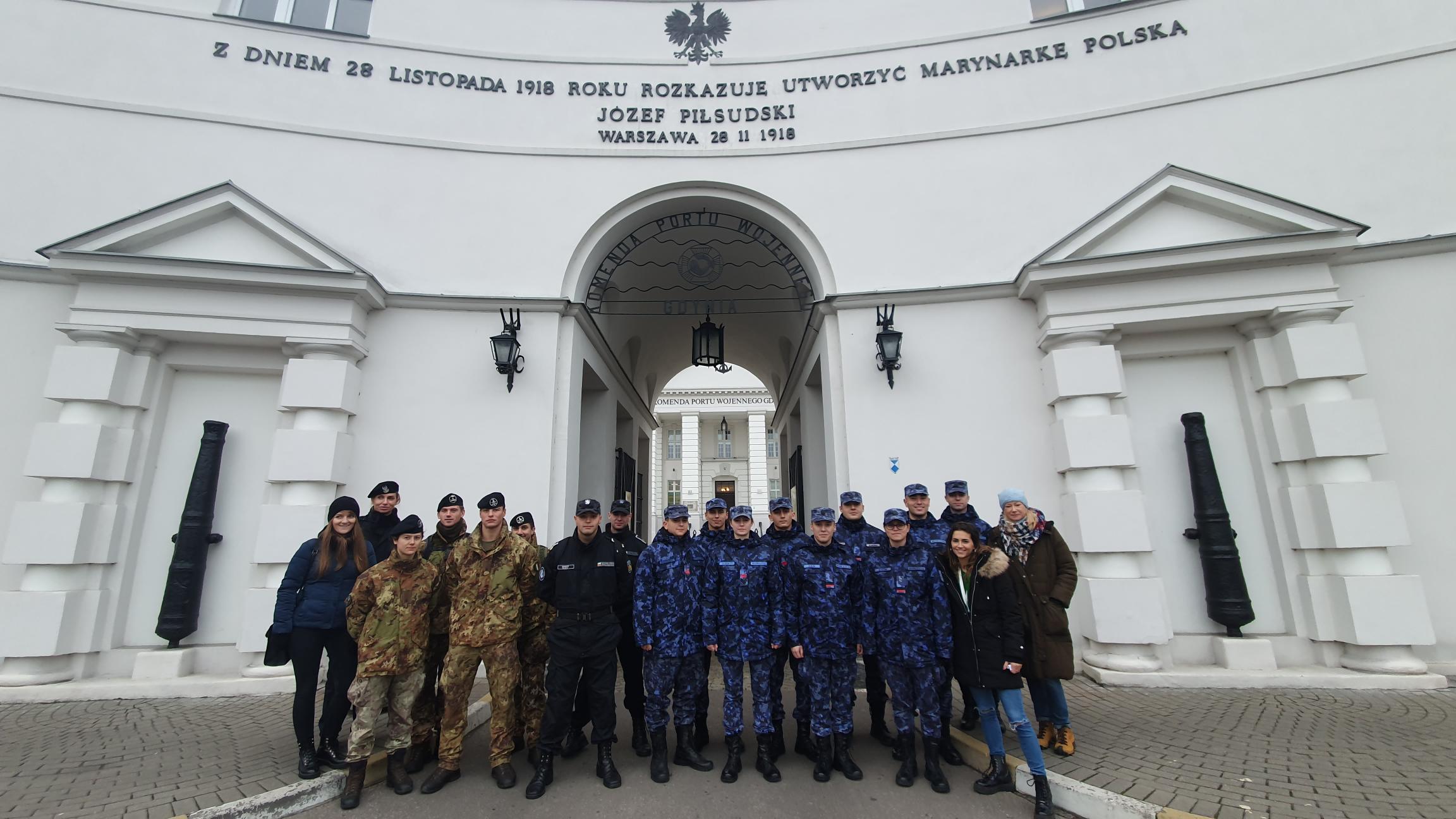 Zwiedzanie historycznych miejsc polskiej Marynarki Wojennej, fot. mat. prasowe AMW w Gdyni