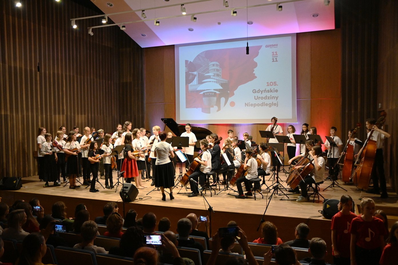 Koncert „Muzyczna dla Niepodległej” Szkole Muzycznej I i II st. im. Z. Noskowskiego w Gdyni. 