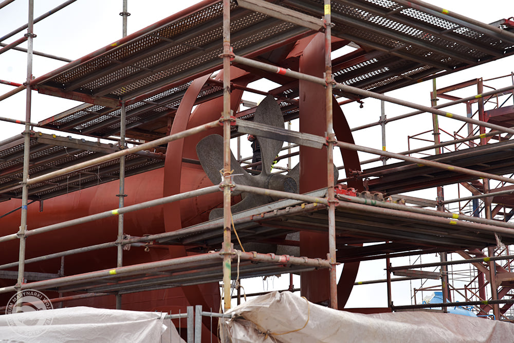 Prace przy ORP "Sok&oacute;ł" w PGZ Stoczni Wojennej, fot. Muzeum Marynarki Wojennej