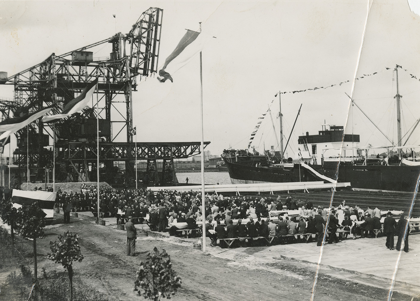 Na kolorowej fali &ndash; plener malarski w Porcie Gdynia