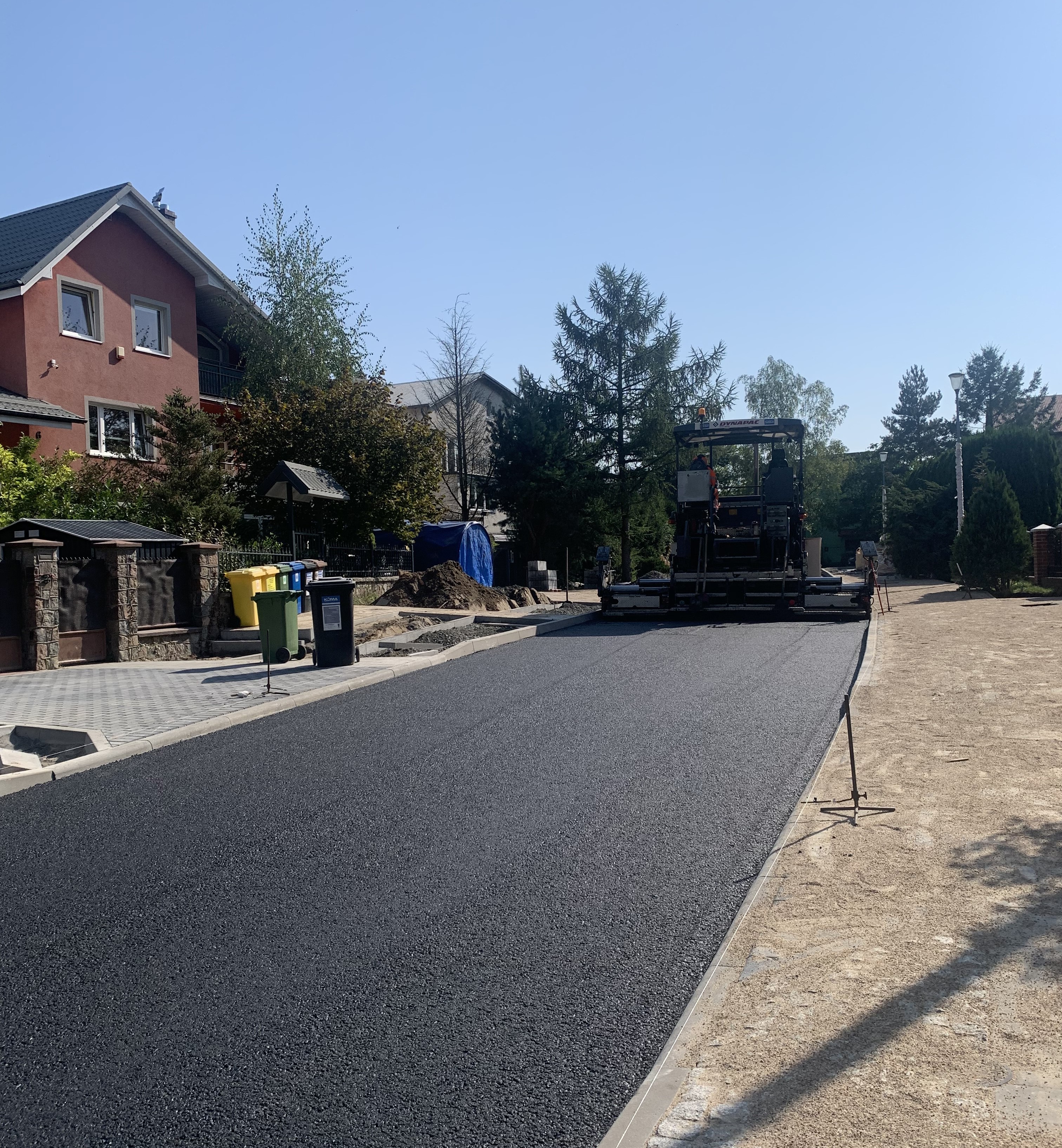 nowa nawierzchnia na ulicy Posejdona// fot. D.Matejczyk WI UM Gdyni