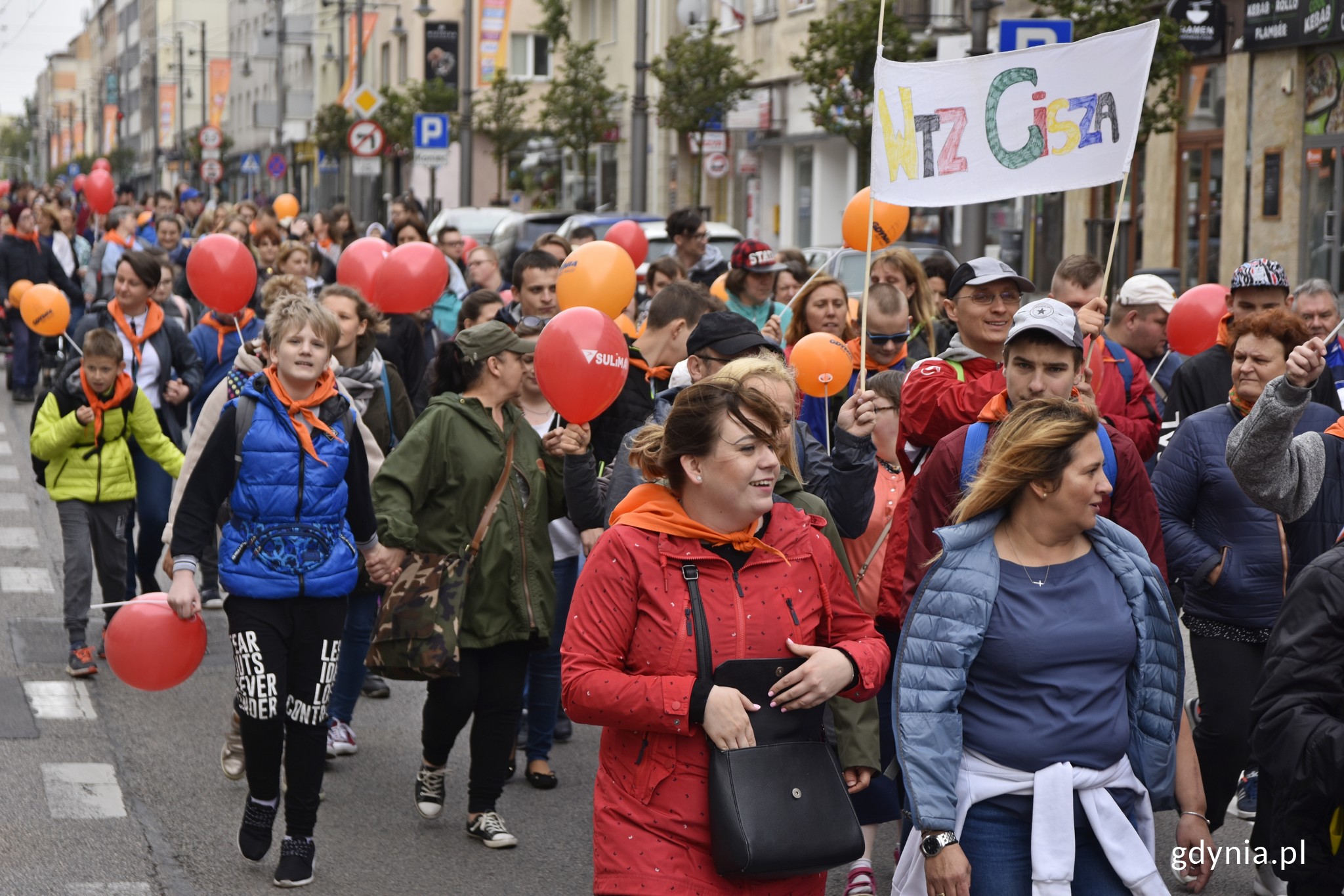 Ulicami Gdyni przeszedł Marsz Godności Os&oacute;b z Niepełnosprawnością Intelektualną // fot. Paweł Kukla
