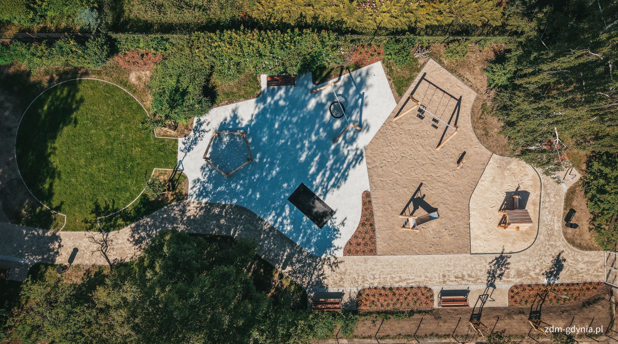 Widok na nowy plac z wysokości lotu ptaka (fot. Marcin Mielewski, Zarząd Dr&oacute;g Miejskich)
