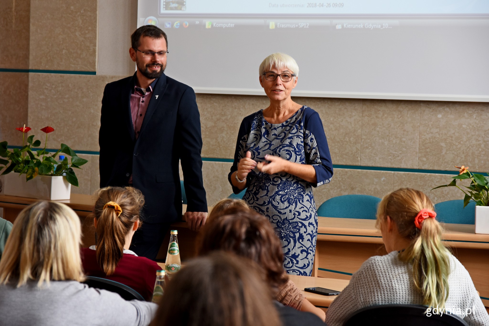 Spotkanie poprowadzili Joanna Zielińska, przewodnicząca rady miasta oraz Lechosław Dzierżak, radny miasta // fot. Paweł Kukla