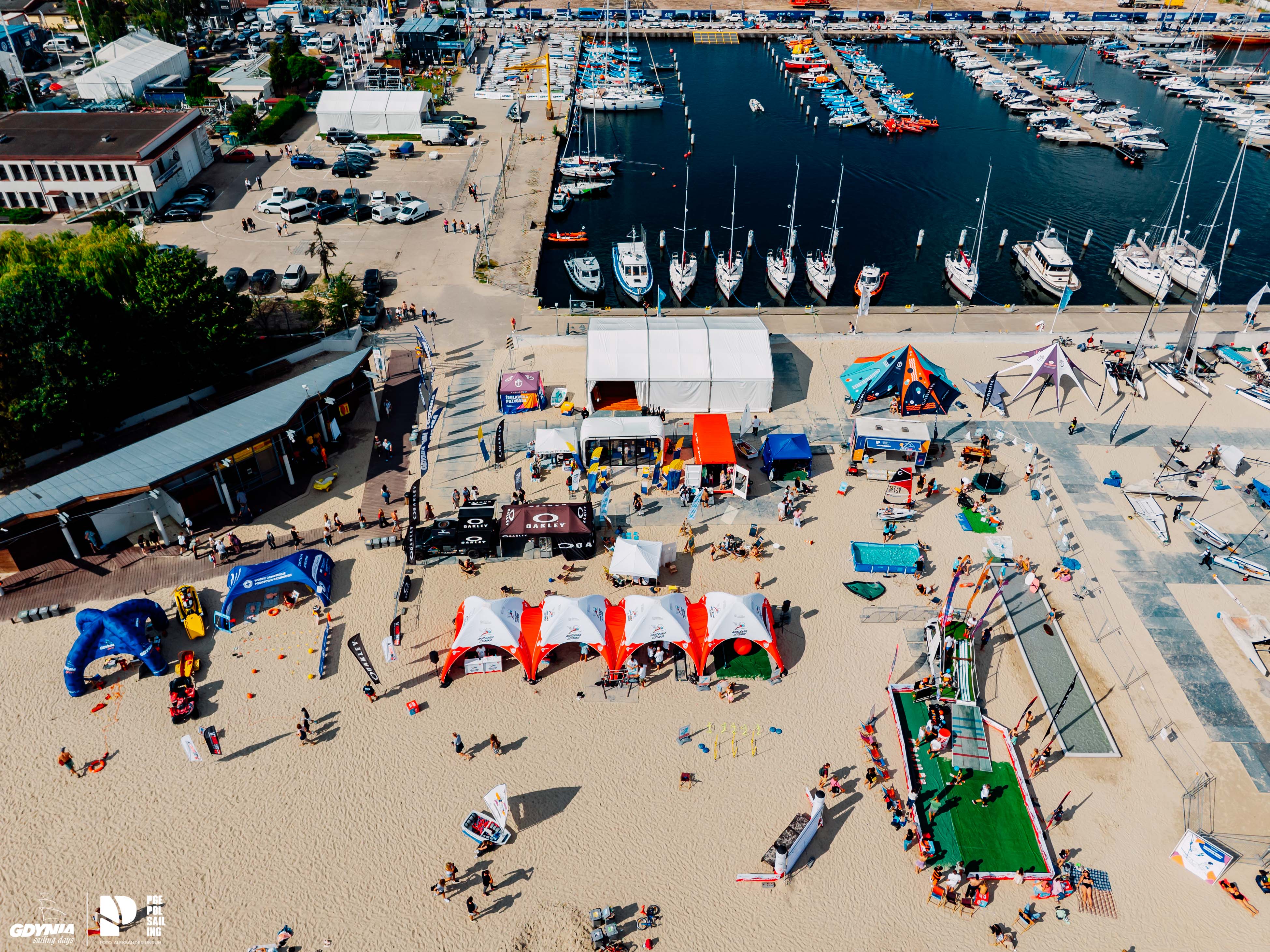Ponad 1100 zawodnik&oacute;w z 50 państw, sześć tygodni regat i niezapomniane żeglarskie emocje &ndash; tak wyglądała 27. edycja LOTTO Gdynia Sailing Days. (fot. PZŻ)