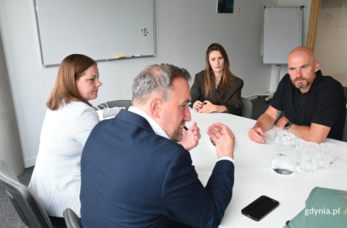 Spotkanie władz Gdyni z właścicielami sp&oacute;łki Conlea