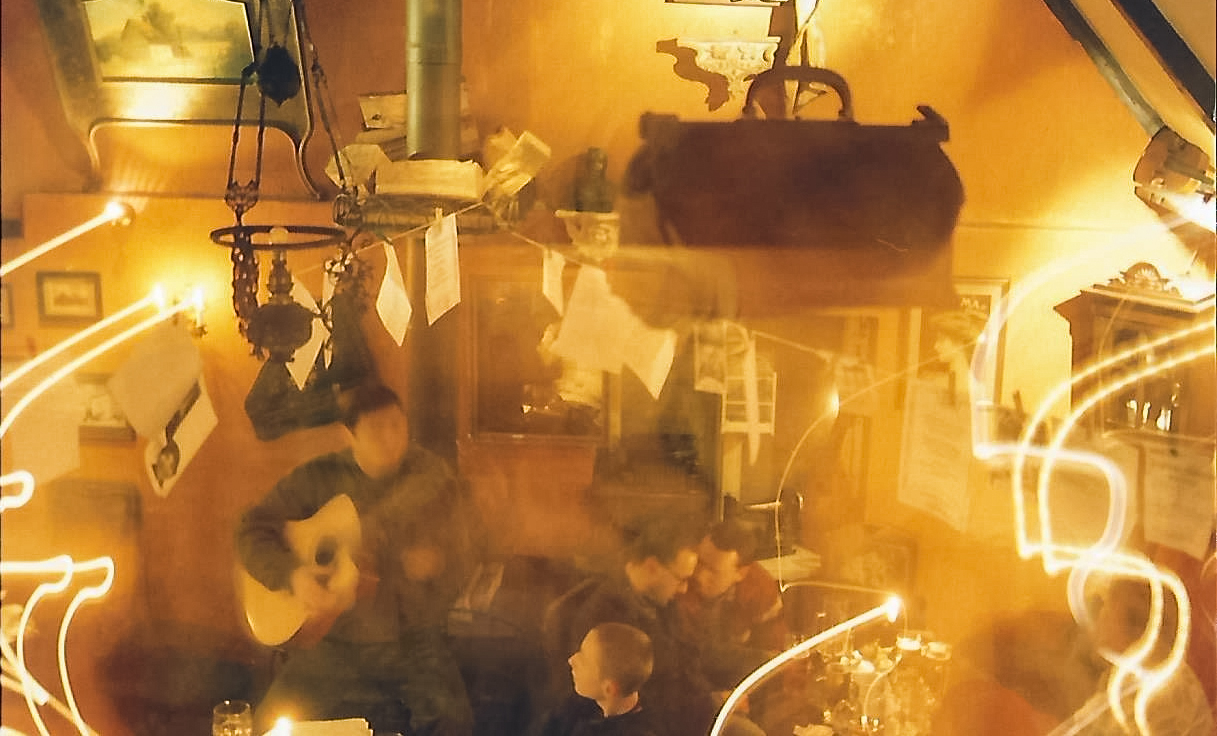 Przystań Poetycka &bdquo;Strych&rdquo; &ndash; spotkanie jubileuszowe, źr&oacute;dło: Cafe Strych