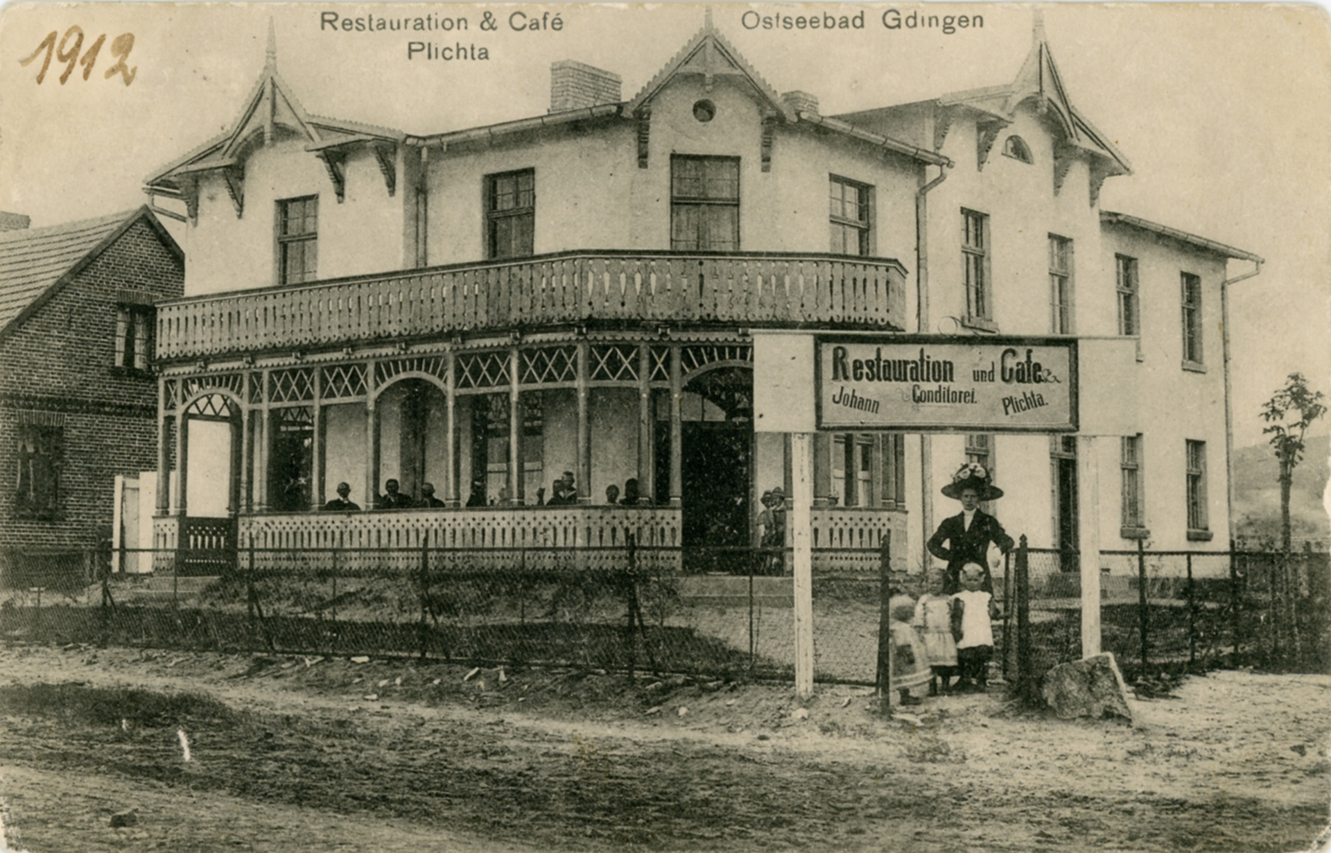 Stara poczt&oacute;wka przedstawiajaca restaurację.