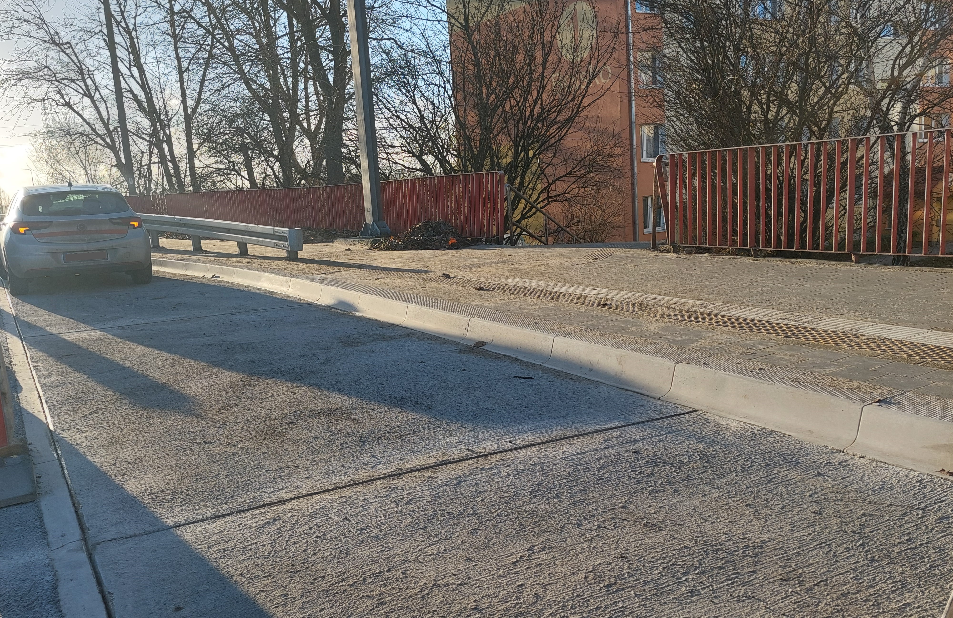 Wyremontowana zatoka autobusowa