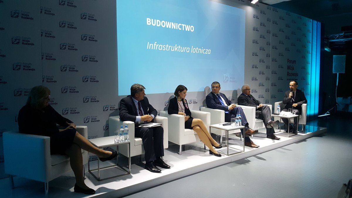 Katarzyna Gruszecka-Spychała w bloku infrastruktura lotnicza, fot. Dorota Nelke