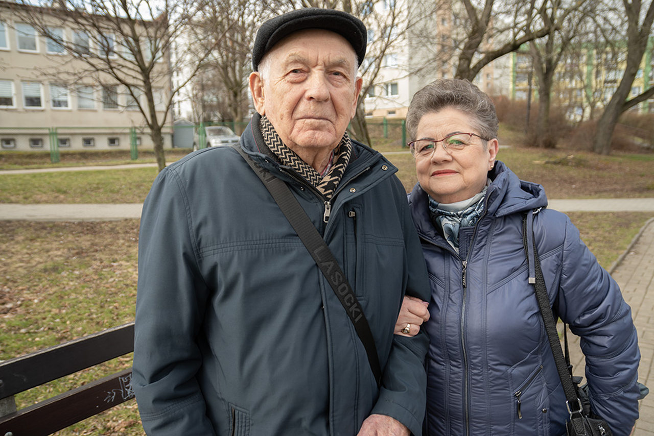  93-letni Edward Halarewicz z żoną Elżbietą.Fot. Zygmunt Gołąb