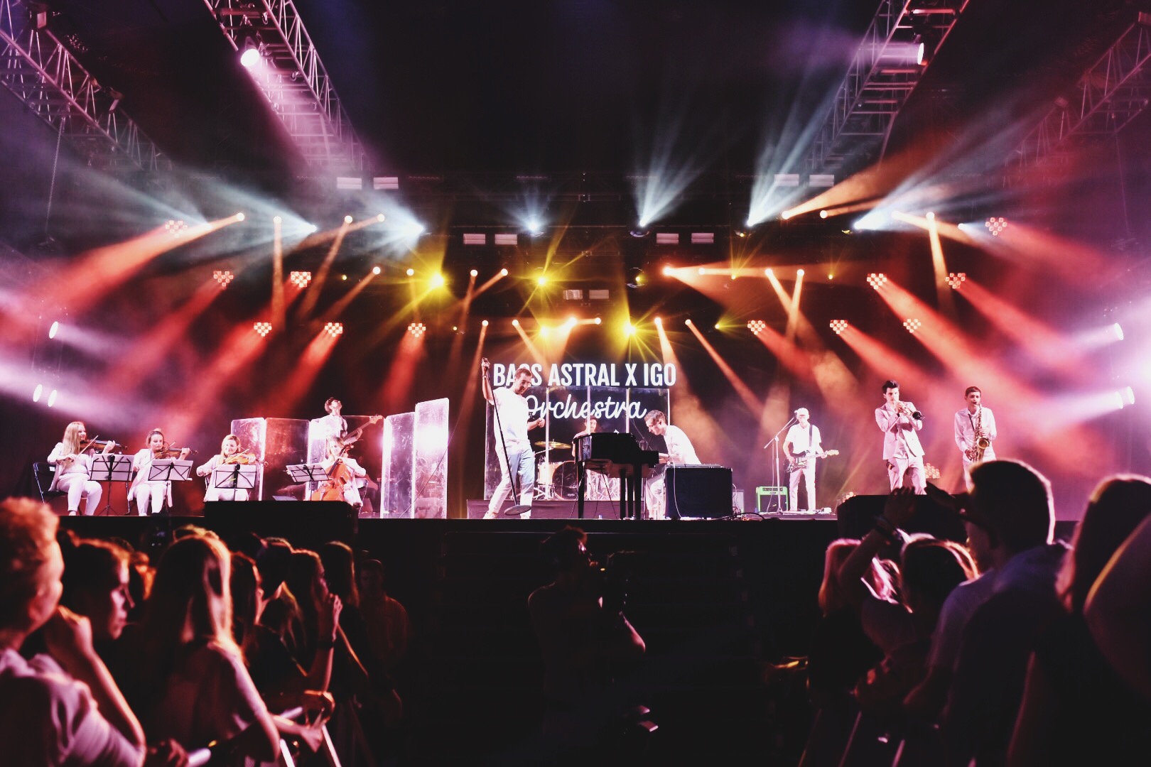 Koncert Bass Astral X Igo Orchestra w Tent Stage'u, fot. Szlezak
