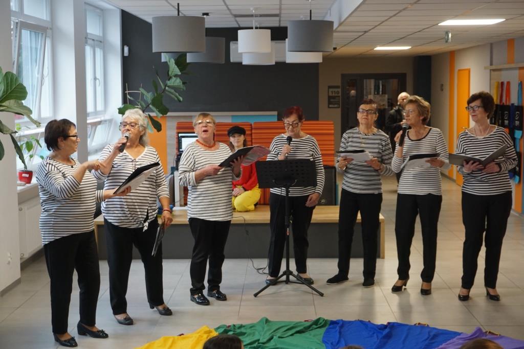 Ależ Babki dały świetny występ podczas jesiennego pikniku w Przystani Śmidowicza 49//fot. Piotr Hibner