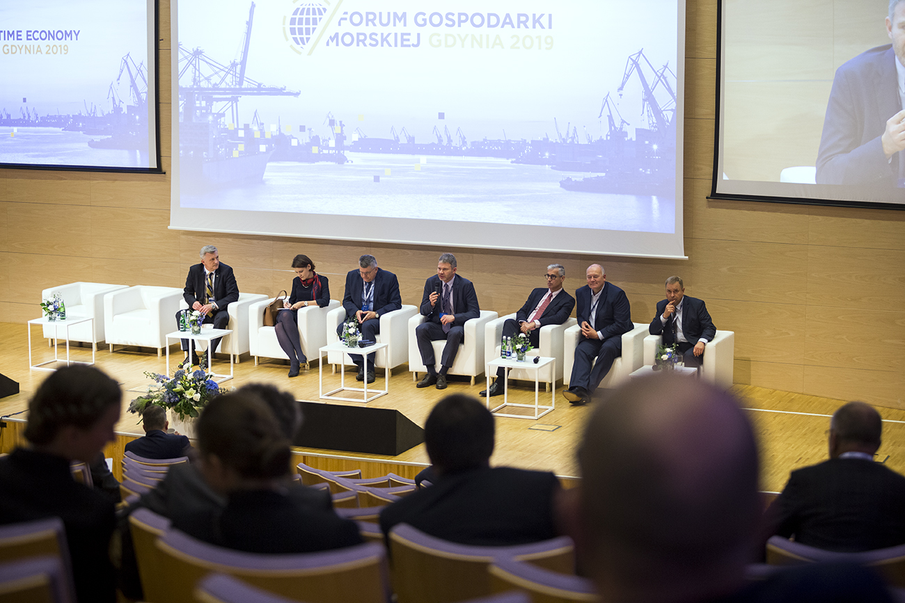 Forum Gospodarki Morskiej w Gdyni w 2019 roku, druga z lewej Katarzyna Gruszecka-Spychała, wiceprezydent Gdyni ds. gospodarki. Fot. Przemysław Kozłowski / Agencja Rozwoju Gdyni