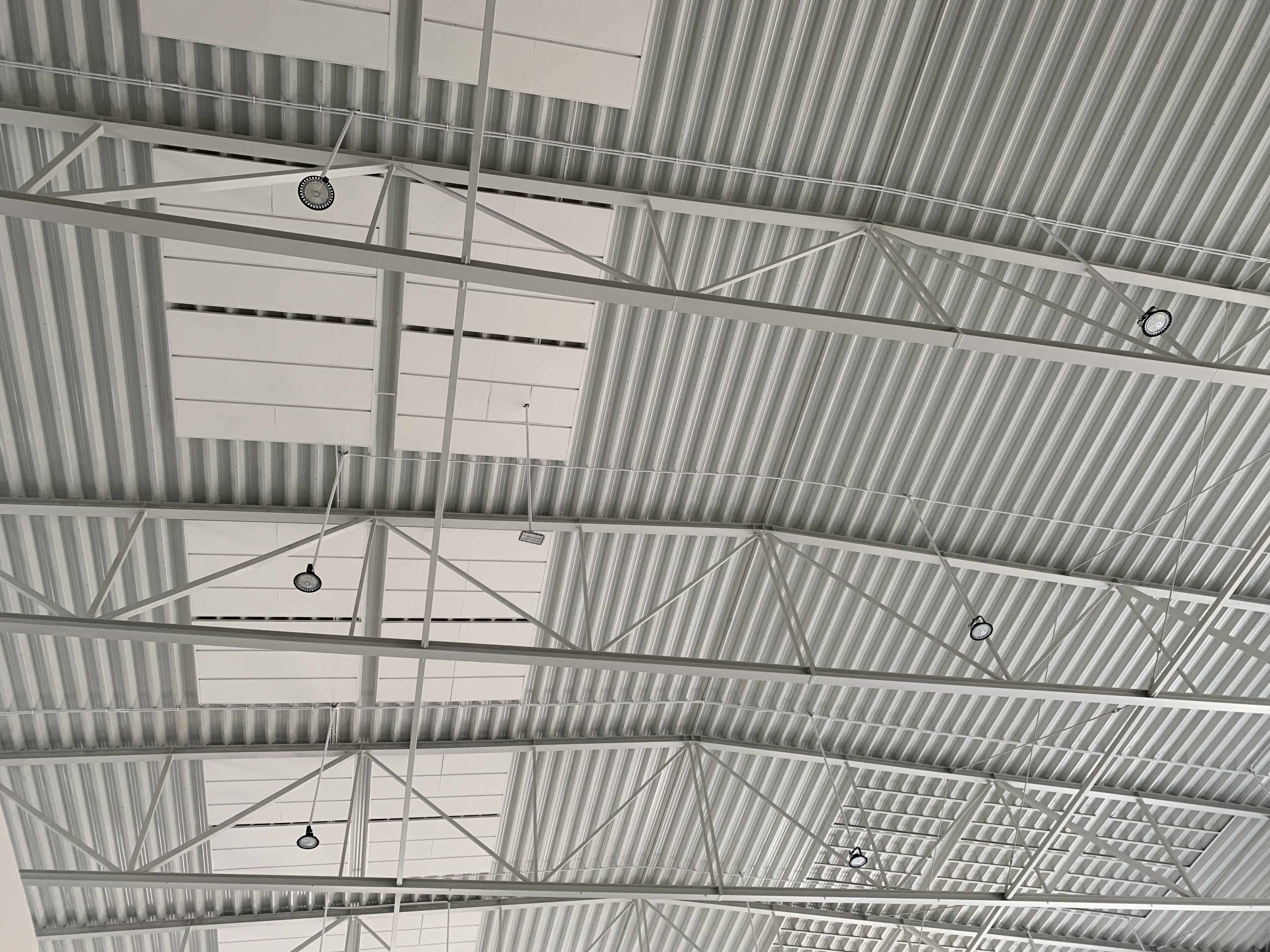 budnek hali sportowej przy ul. Morskiej // fot. D.Matejczyk, WI UM Gdyni