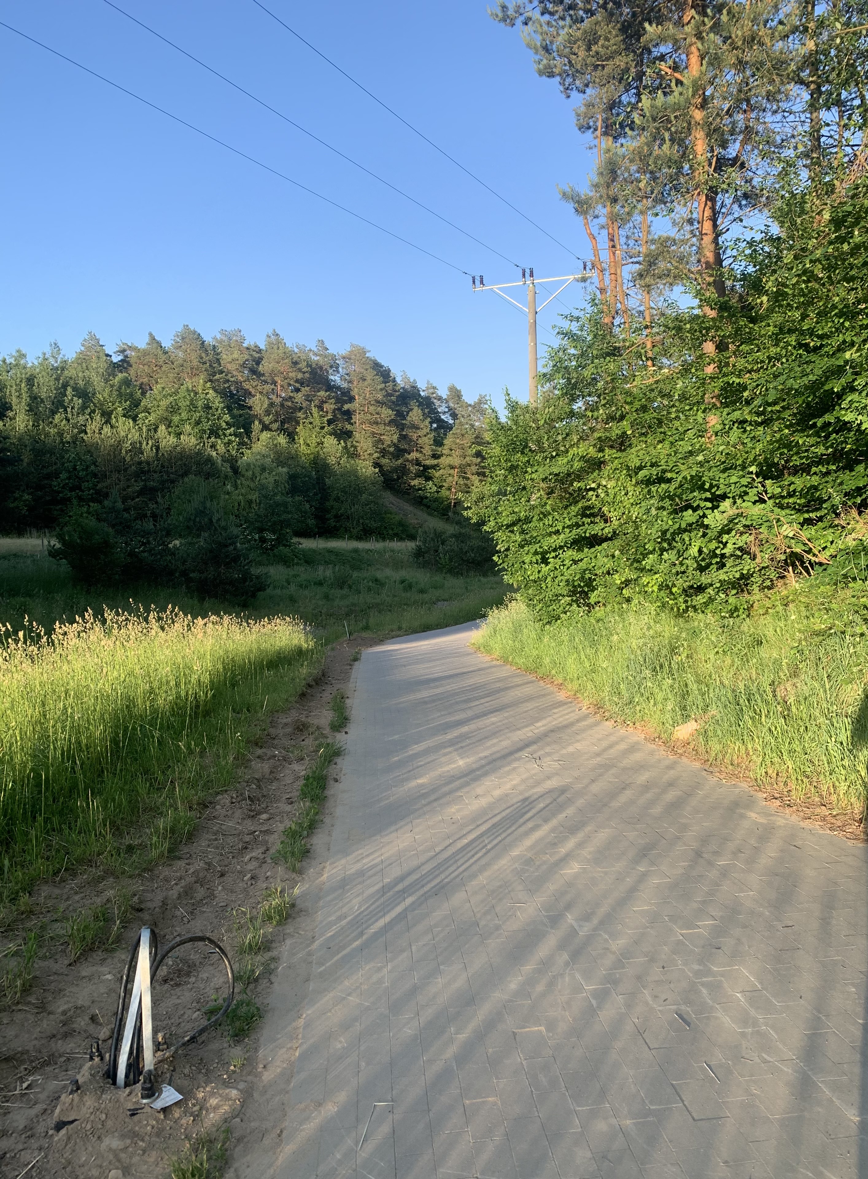  Doświetlamy ciąg pieszy wzdłuż Potoku Wiczlińskiego //fot.D.Matejczyk