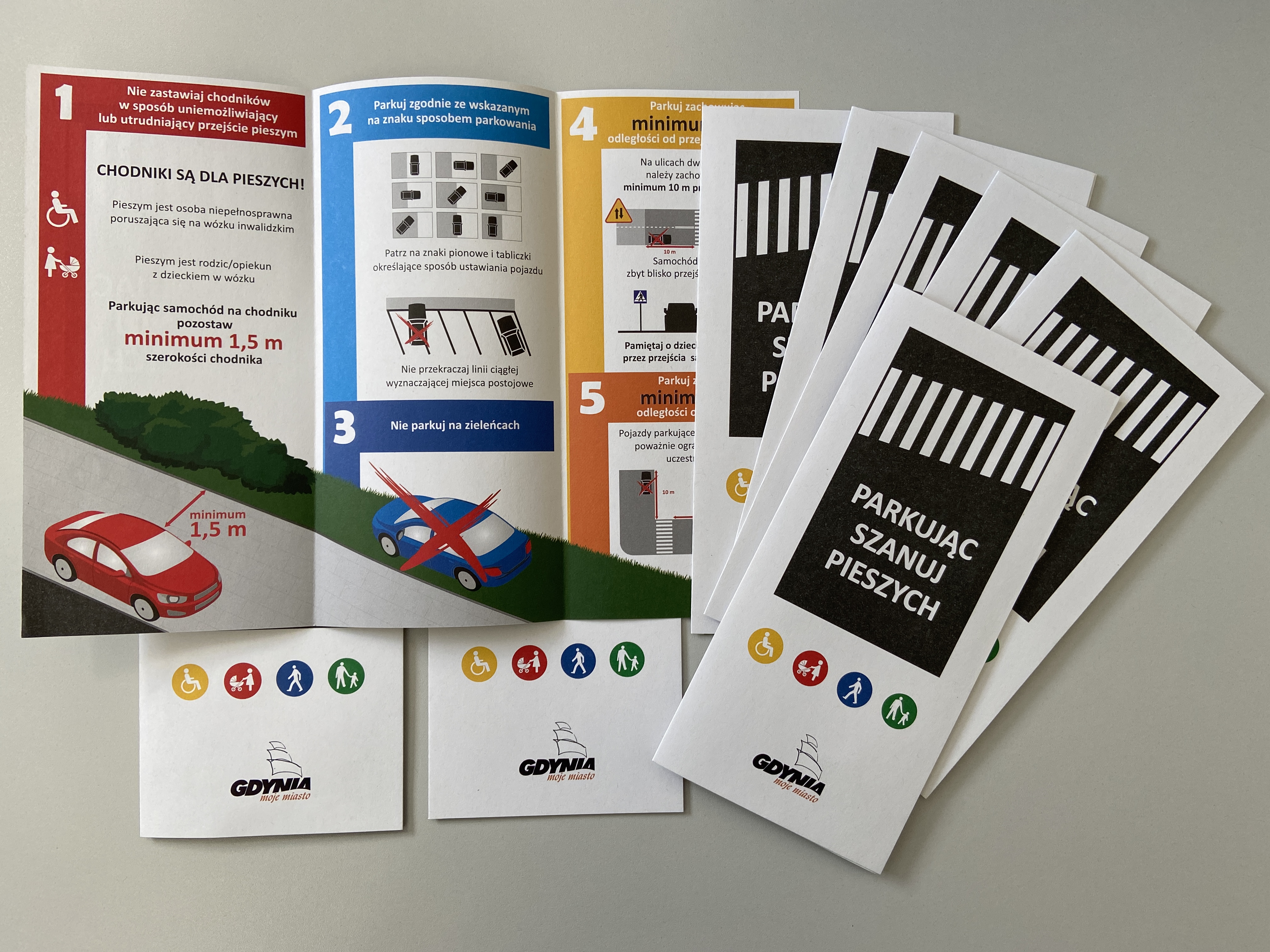 Ulotka promująca zasady prawidłowego parkowania // fot. ZDiZ