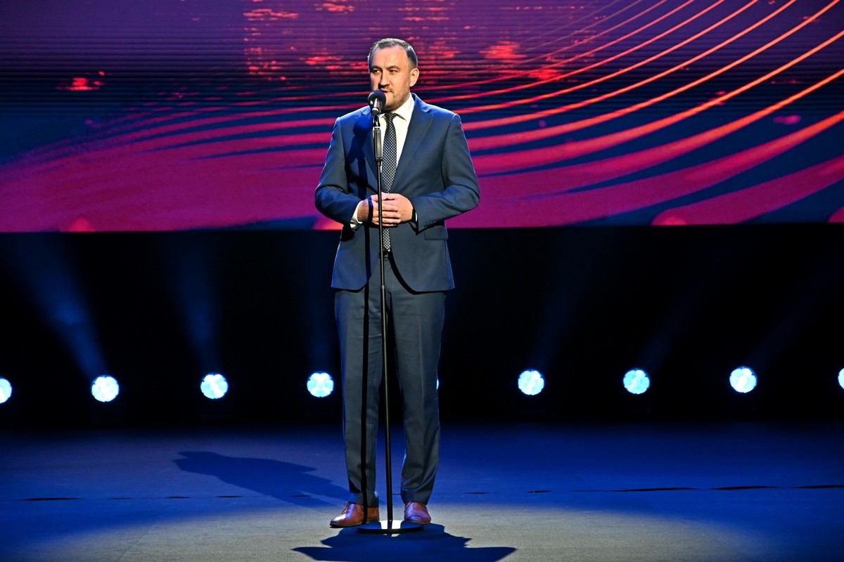 Tomasz Augustyniak, wiceprezydent Gdyni ds. innowacji, podczas otwarcia konferencji &bdquo;IT Manager of Tomorrow&rdquo; (fot. Magdalena Czernek)