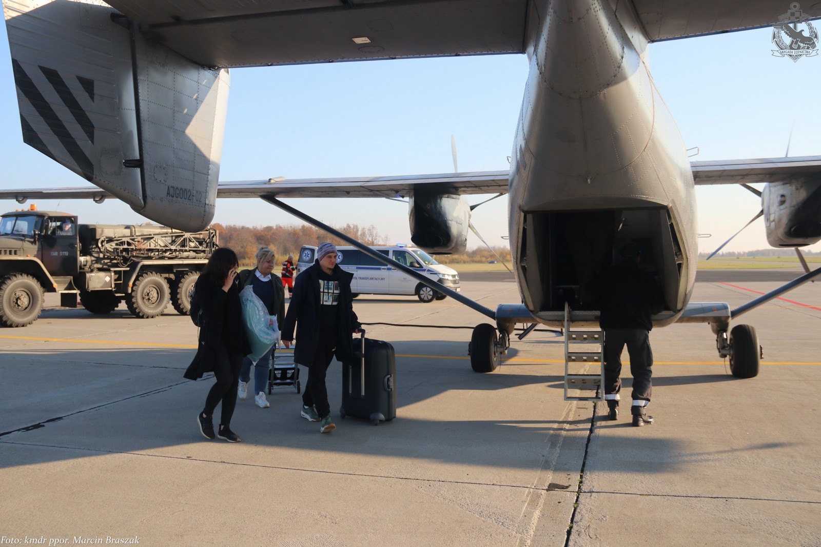 Ostatnia z ubiegłorocznych akcji transportowych w wykonaniu lotnik&oacute;w z Gdyni, fot. kmdr ppor. Marcin Braszak / listopad 2021