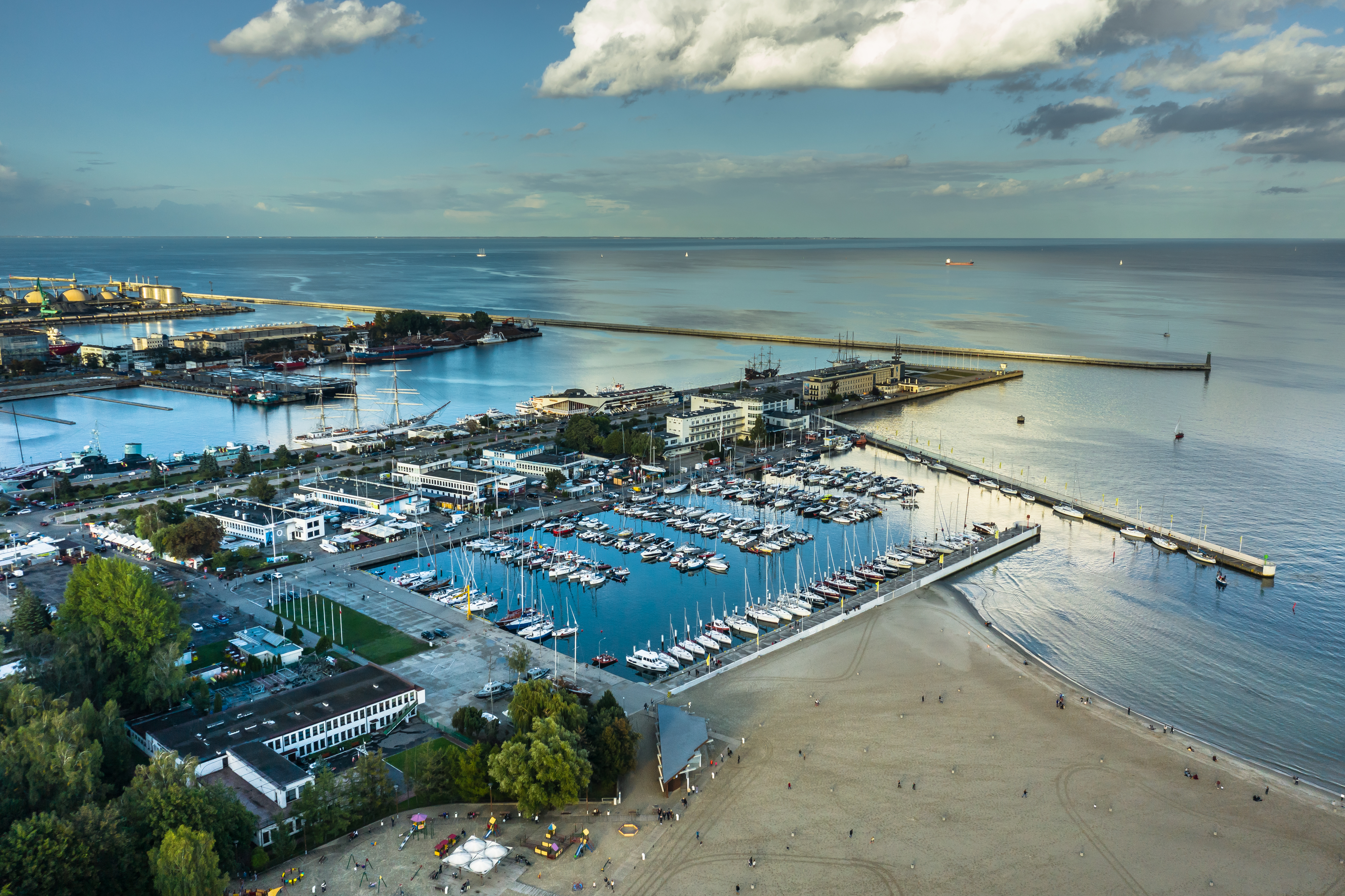 Widok z Kamiennej G&oacute;ry, fot. Marek Sałatowski