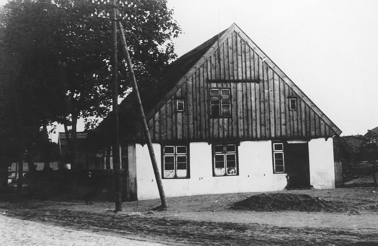 Budynek pierwszej poczty w Gdyni przy ul. Starowiejskiej (1882-1925) fot. wikipedia