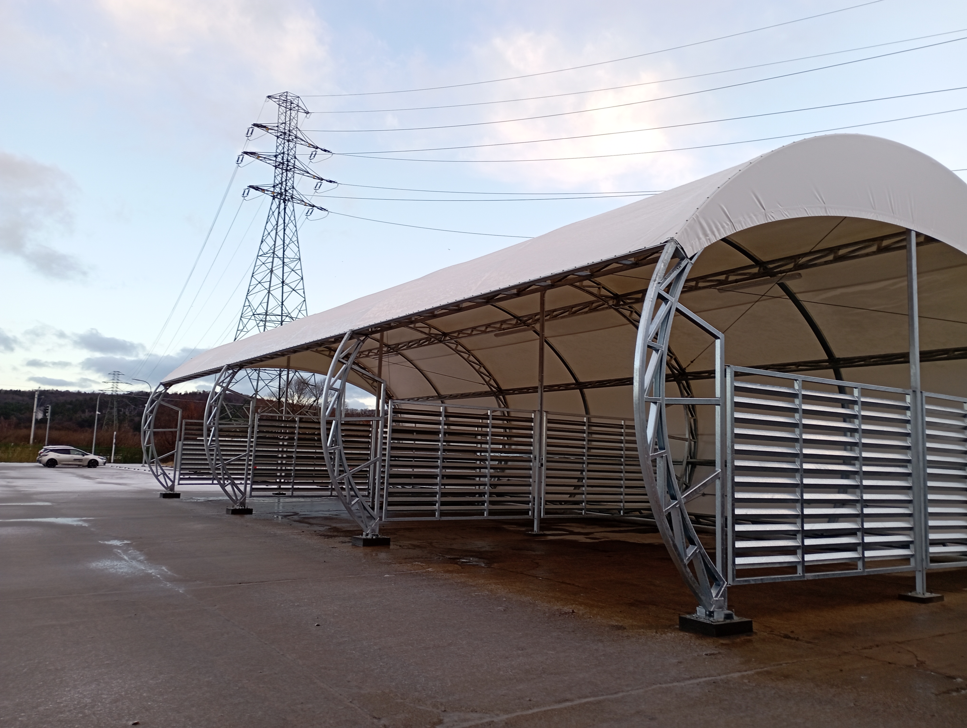 wiata obsługi codziennej pojazd&oacute;w 