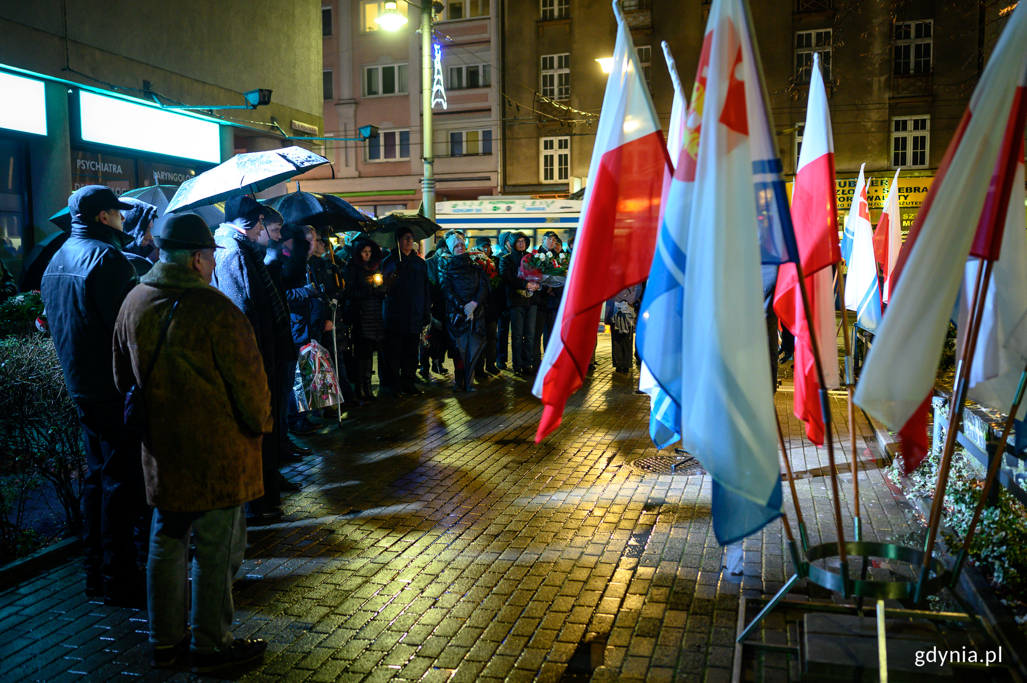 W Gdyni uczczono pamięć o ofiarach stanu wojennego // fot. Dawid Linkowski