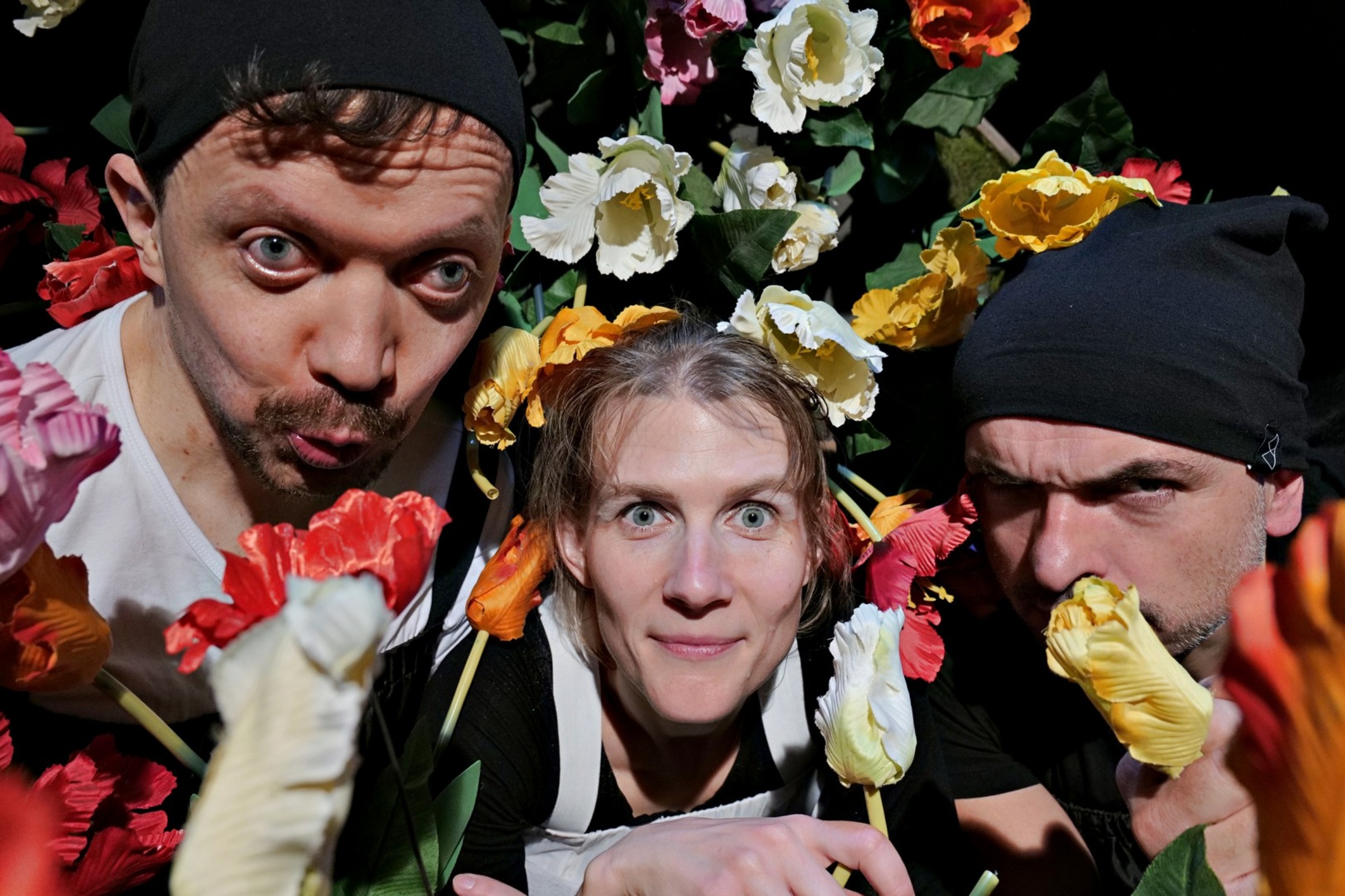 W Teatrze Gdynia Gł&oacute;wna odbędzie się premiera spektaklu &bdquo;Nie płacz i nie ucz się płakać&rdquo; Teatru Stajnia Pegaza (fot. Grzegorz Kujawiński)