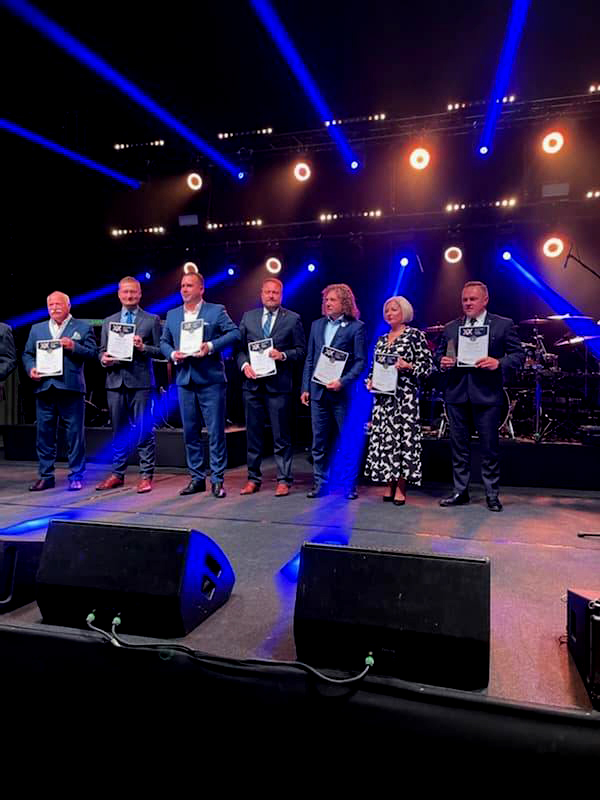 Laureaci i wyr&oacute;żnieni w rankingu 