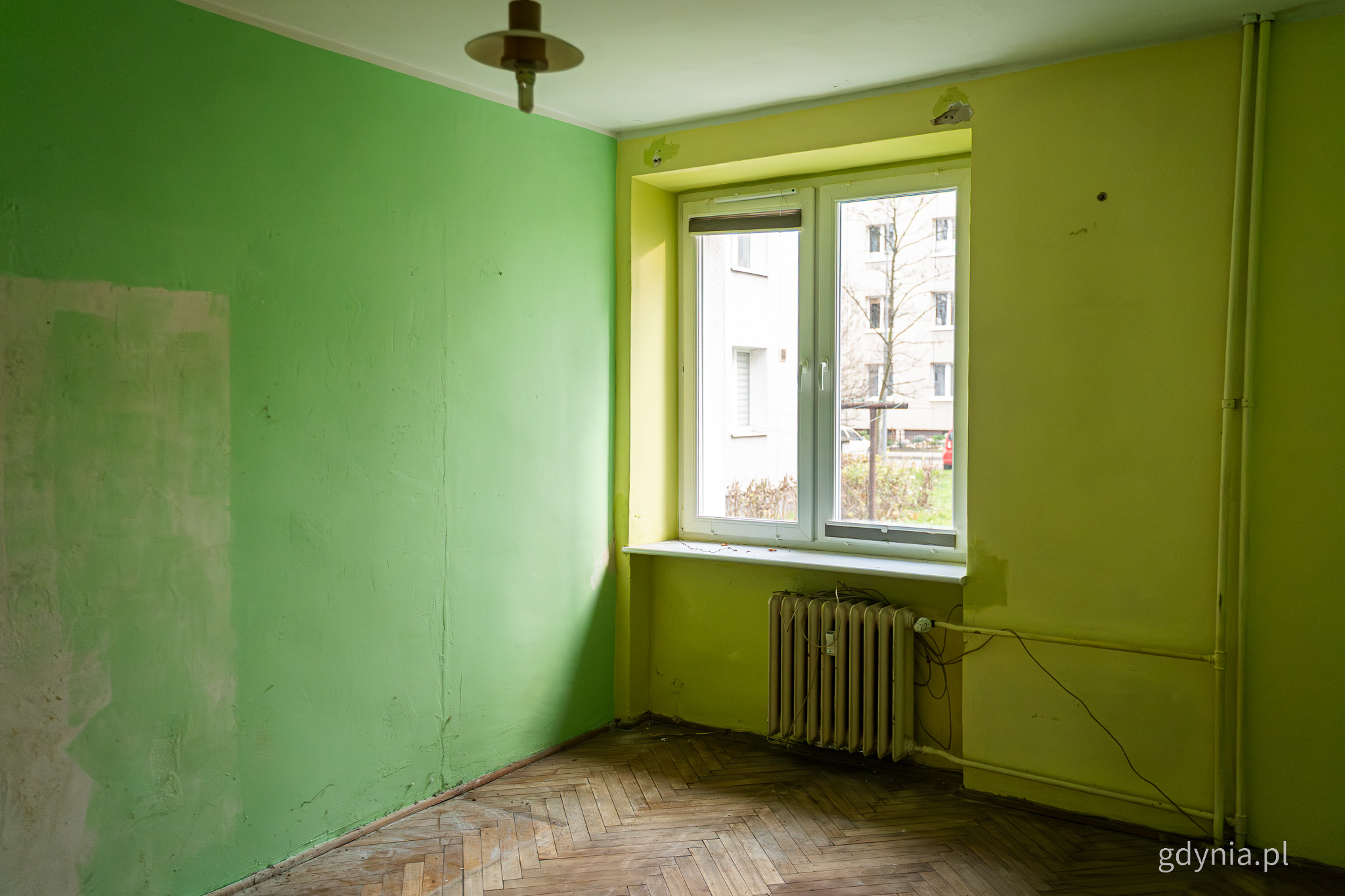 Przykładowe pomieszczenie w jednym z mieszkań przeznaczonych do remontu