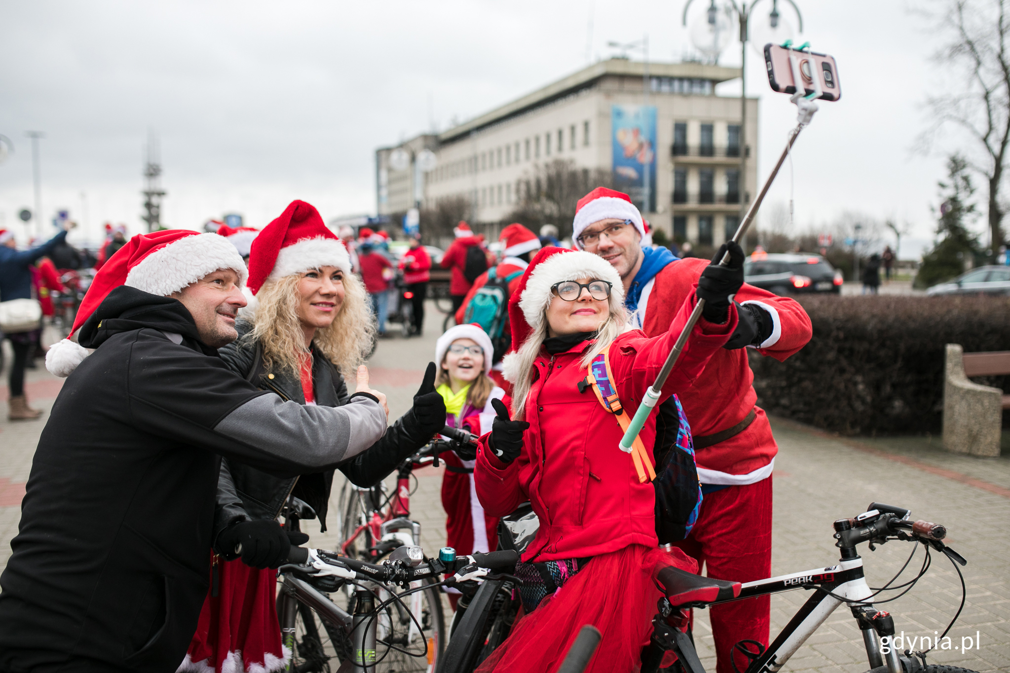 Uczestnicy rowerowego przejazdu, fot. Karol Stańczak