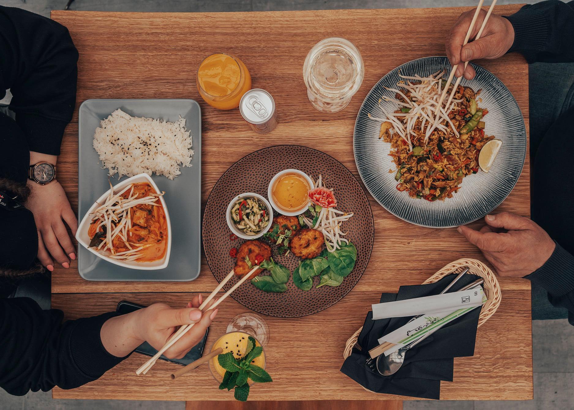 Restauracja Lolo Thai Jolo w Jakubowym Hotelu. Źr&oacute;dło: www.facebook.com/JakubowyHotel