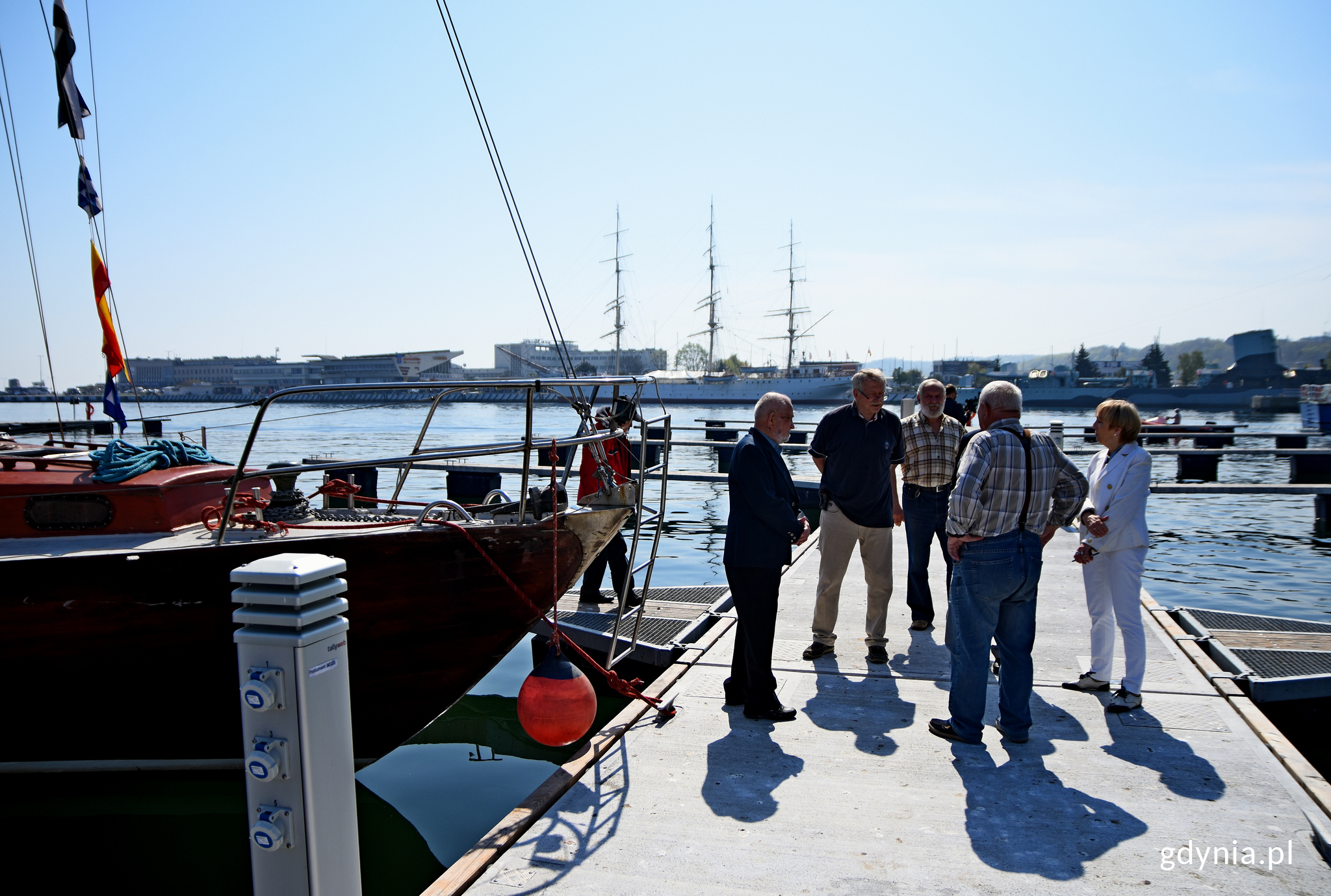 Wejście pierwszej jednostki, S/Y Legia do nowej mariny, fot. Kamil Złoch