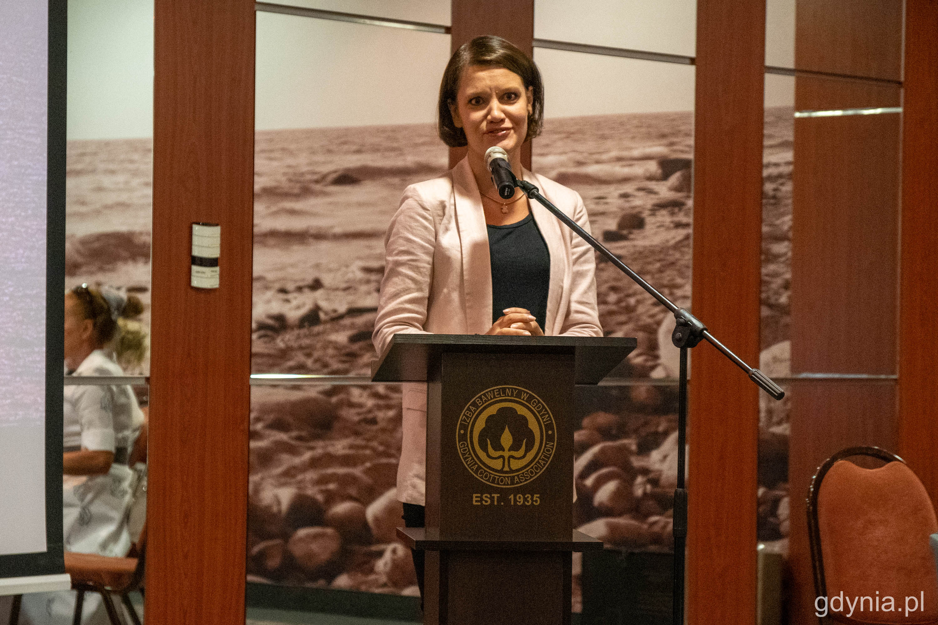 Katarzyna Gruszecka-Spychała - wiceprezydent Gdyni ds. gospodarki podczas konferencji Clotech 2022 w Hotelu Nadmorskim // fot. Paweł Kukla