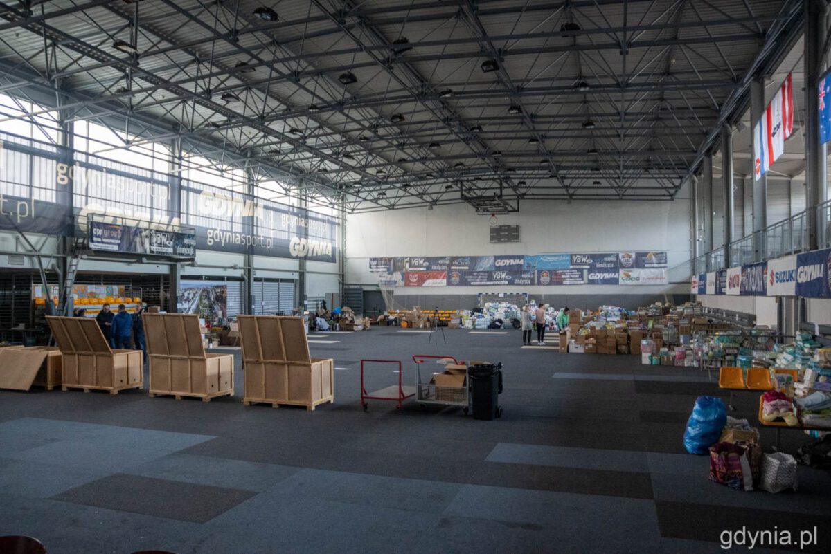 Na potrzeby magazynu zaadaptowano Halę Gier Gdyńskiego Centrum Sportu // arch. gdynia.pl