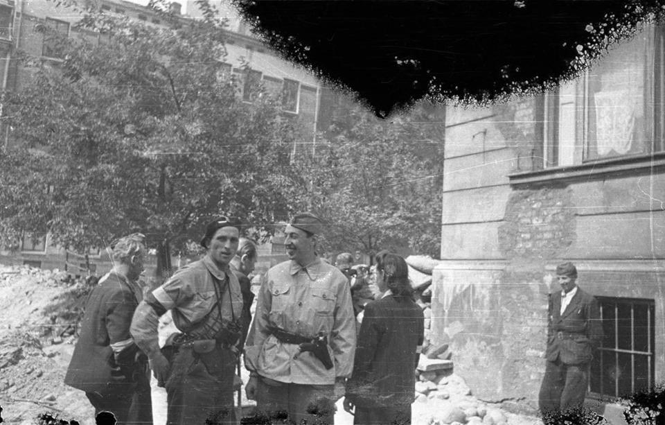 Jedno z powstańczych zdjęć autorstwa "Joachima" // fot. Joachim Joachimczyk ps. "Joachim" (materiały promocyjne Muzeum Miasta Gdyni)