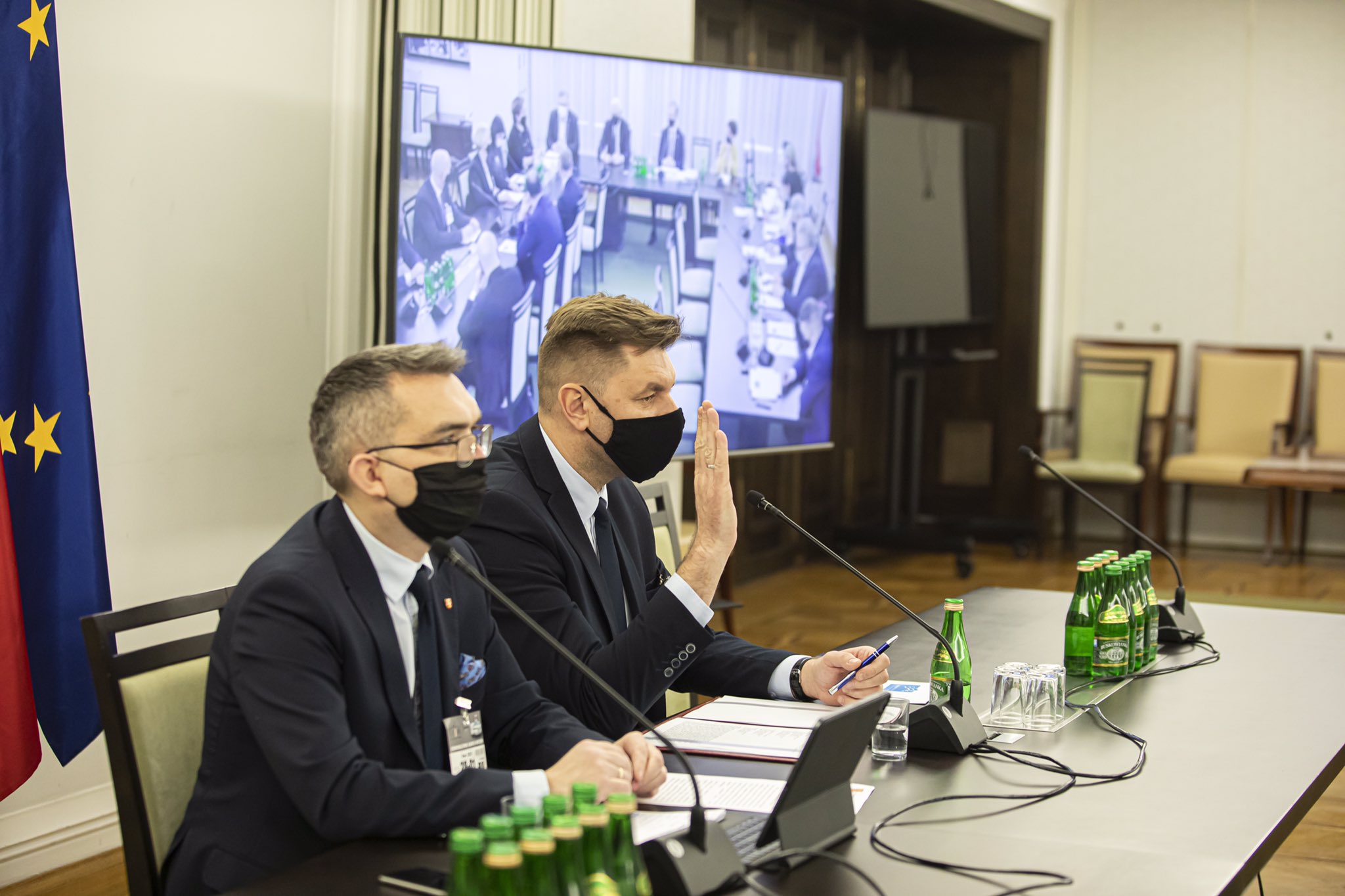 Posiedzenie senackiej Komisji Samorządu Terytorialnego i Administracji Publicznej, fot. Kancelaria Senatu