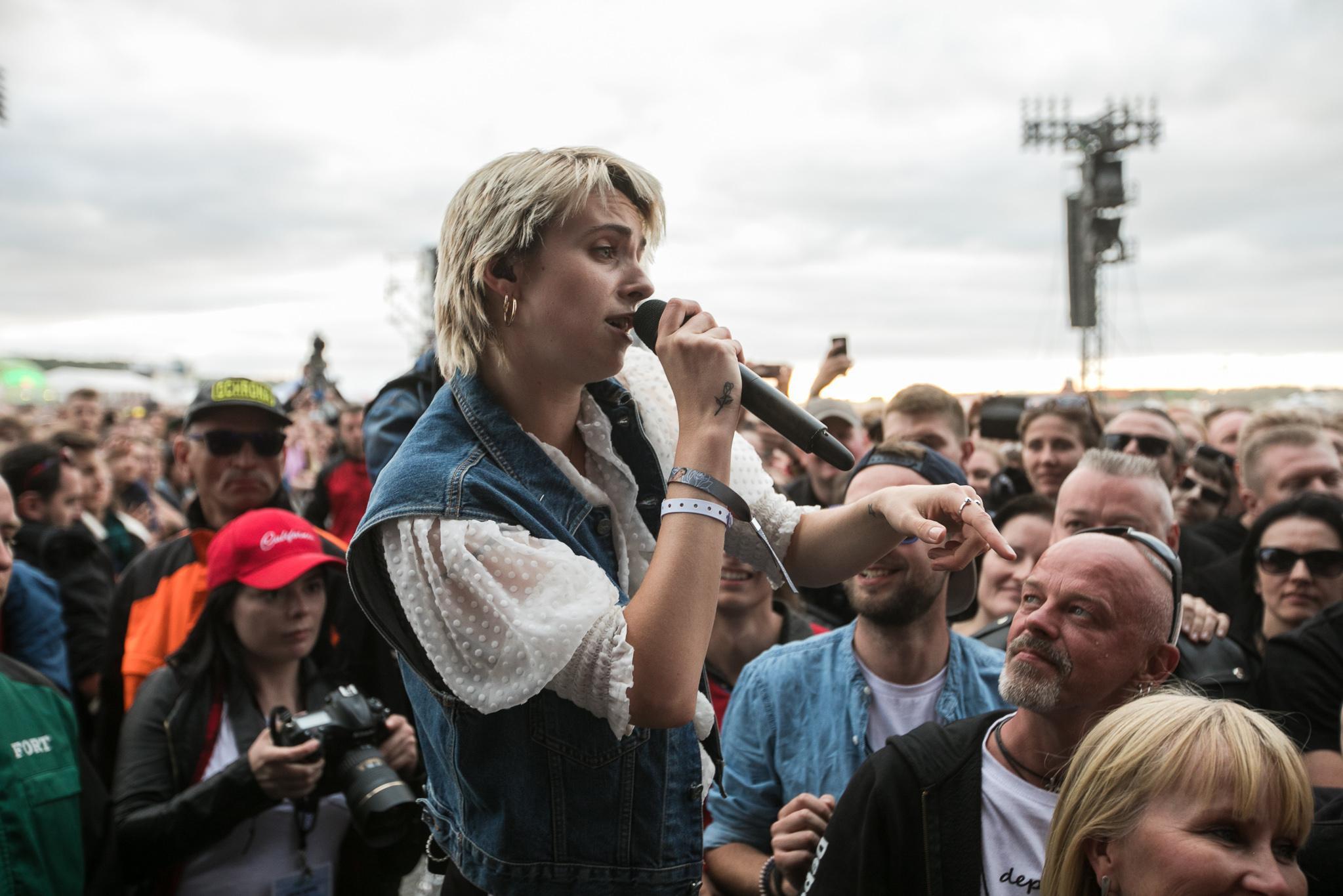 MO podczas występu na gł&oacute;wnej scenie, fot. Karol Stańczak