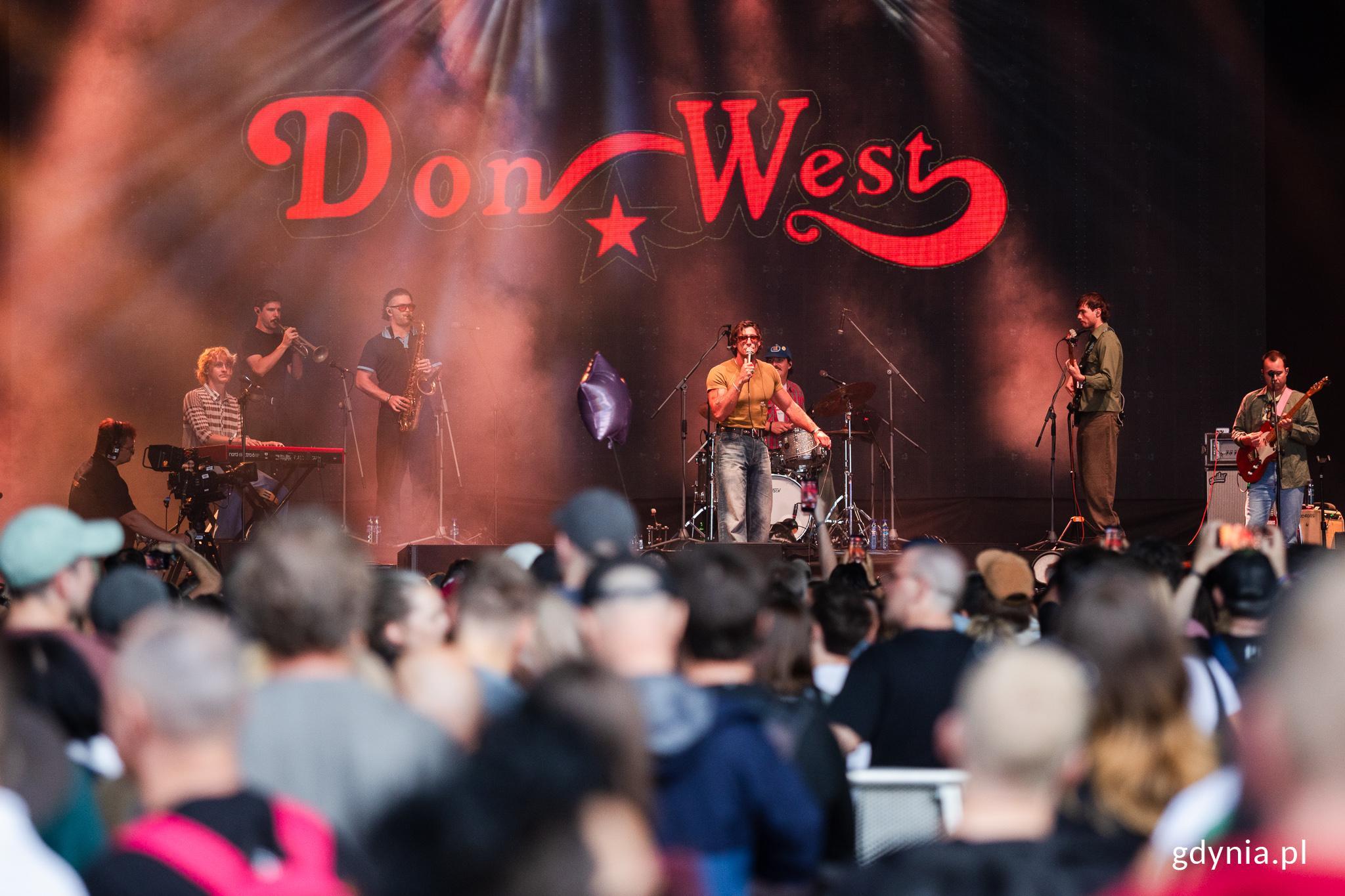 Don West podczas występu na Alter Stage (fot. Karol Stańczak)