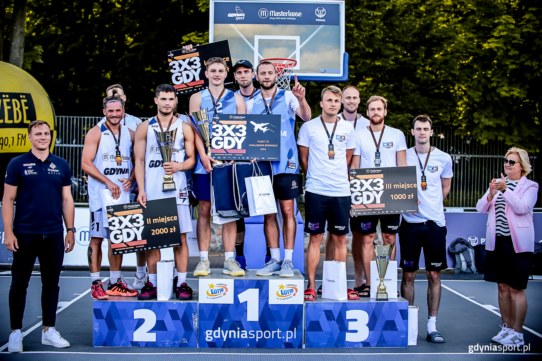 zawodnicy w trakcie gry