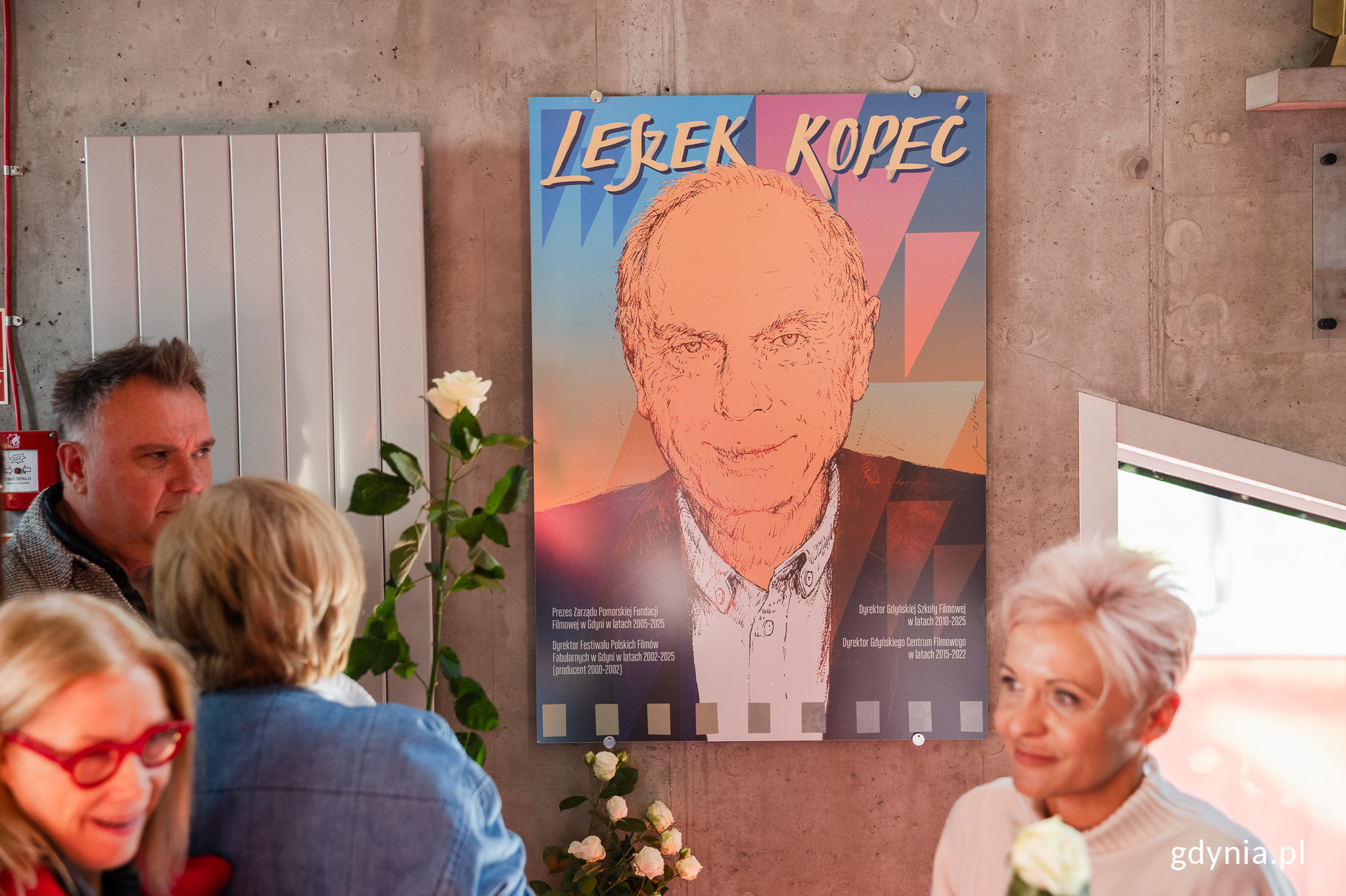 Tablica z podobizną Leszka Kopcia