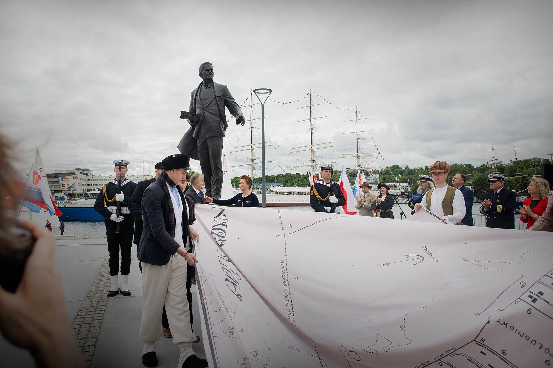Odsłonięcie pomnika Tadeusza Wendy, fot. Bogna Kociumbas / Muzeum Miasta Gdyni
