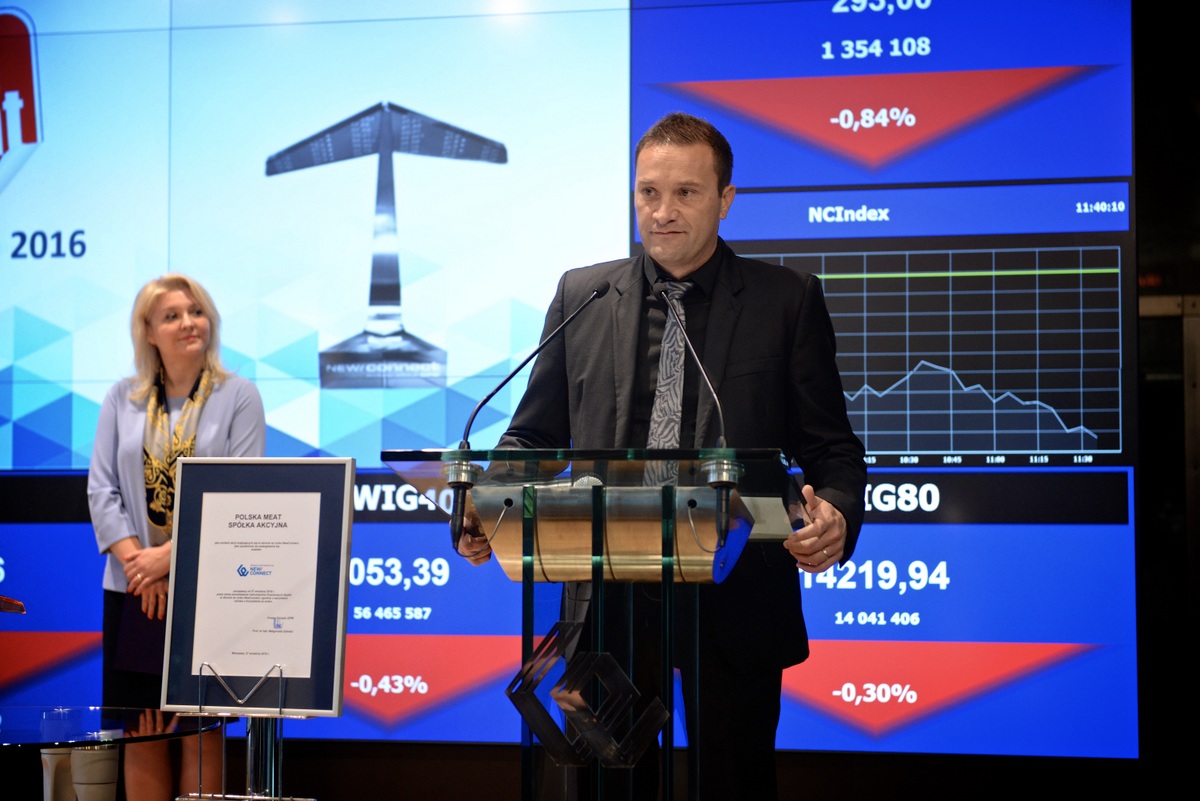 Sebastien Guyon, prezes Polska Meat SA podczas debiutu sp&oacute;łki na rynku New Connect 27 września 2016 r., fot. GPW