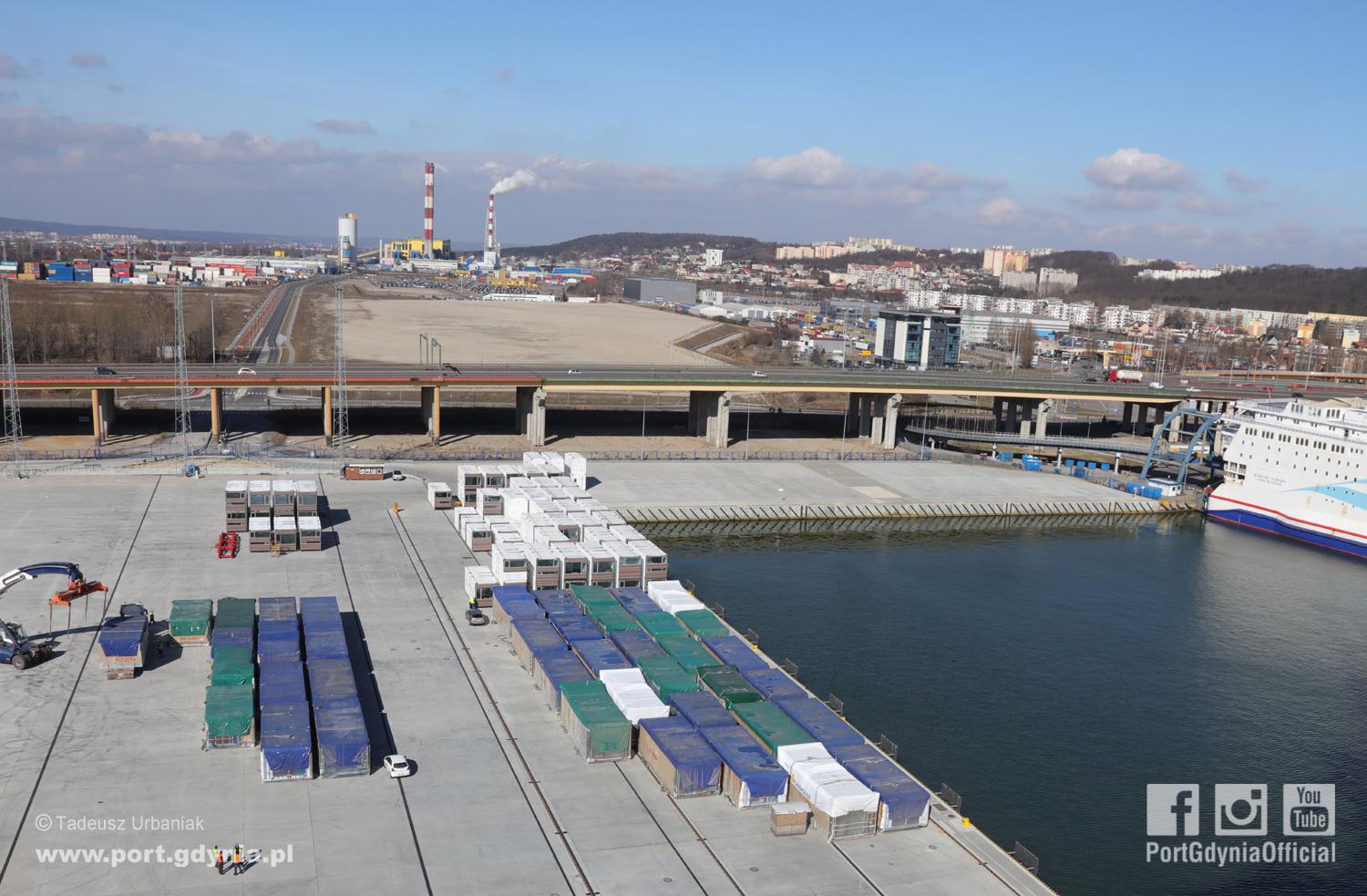 Tereny logistyczne, na kt&oacute;rych ma powstać terminal intermodalny, fot. www.port.gdynia.pl